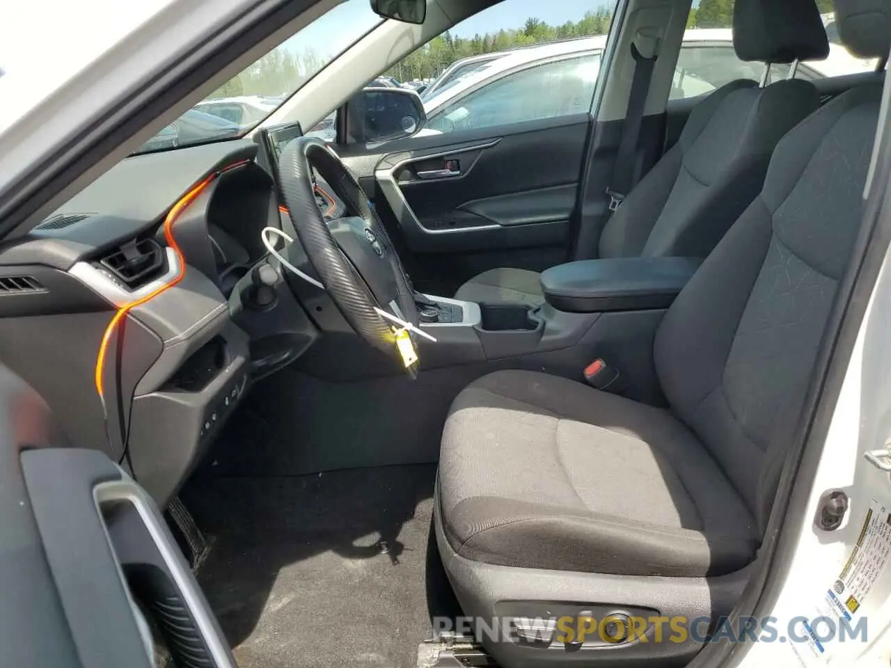 7 fotografías del automóvil dañado 2T3RWRFV3NW140608 TOYOTA RAV4 2022