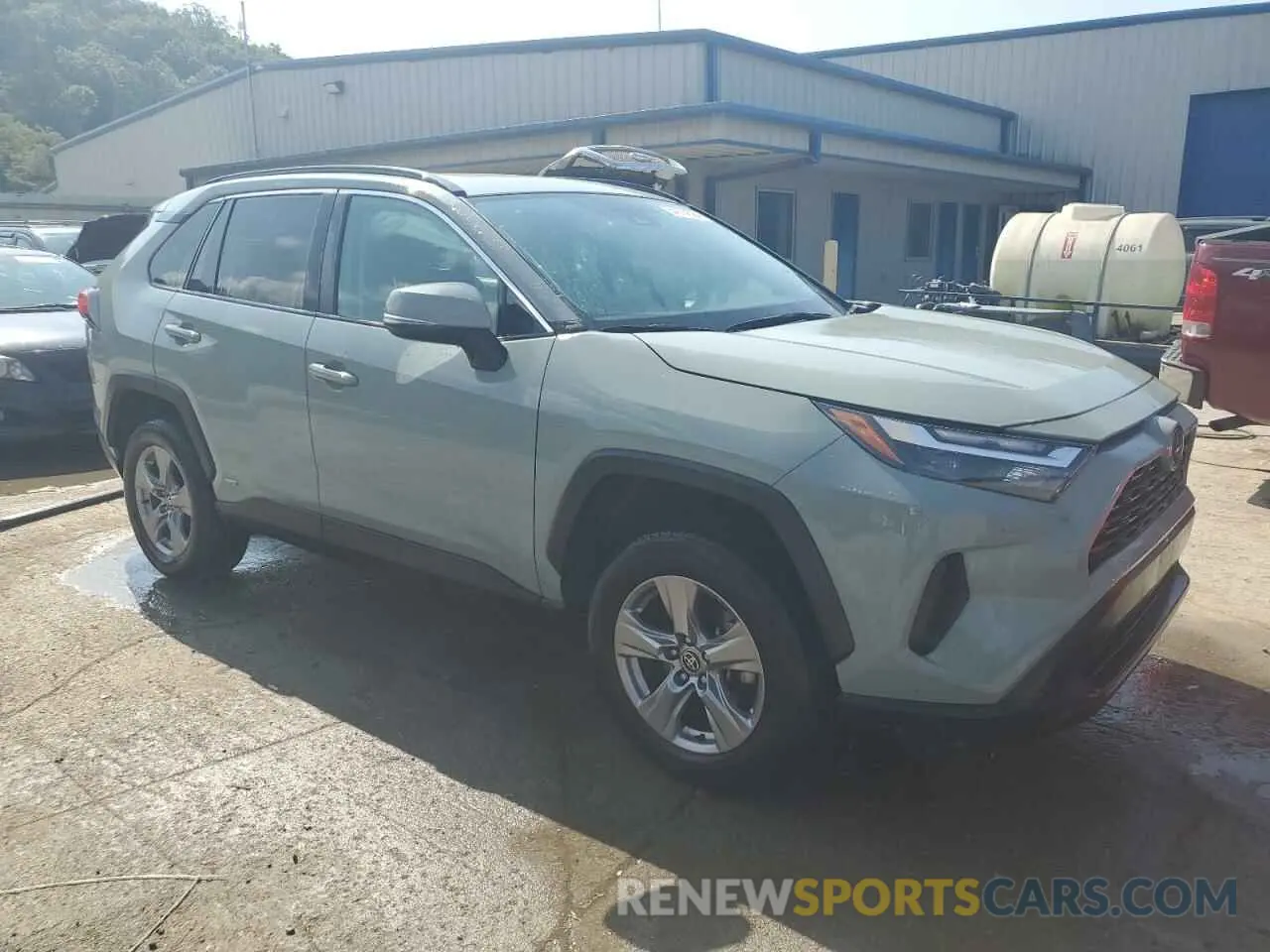4 fotografías del automóvil dañado 2T3RWRFV7NW136870 TOYOTA RAV4 2022