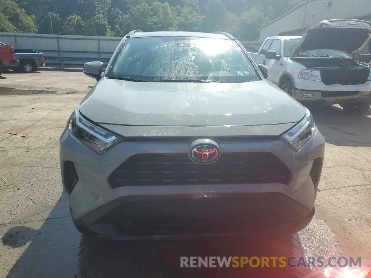 5 fotografías del automóvil dañado 2T3RWRFV7NW136870 TOYOTA RAV4 2022