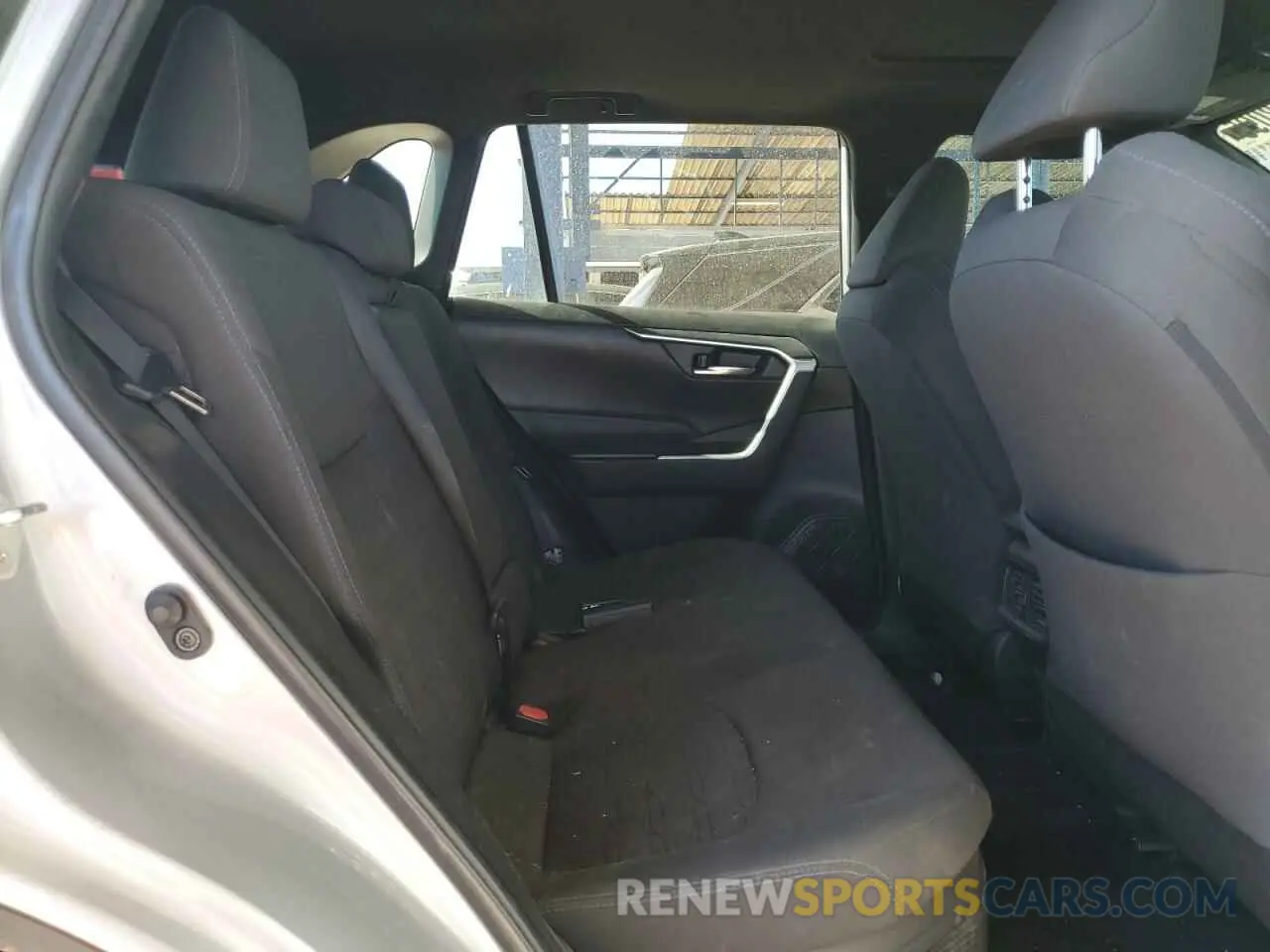 11 fotografías del automóvil dañado 2T3T6RFV8NW032460 TOYOTA RAV4 2022