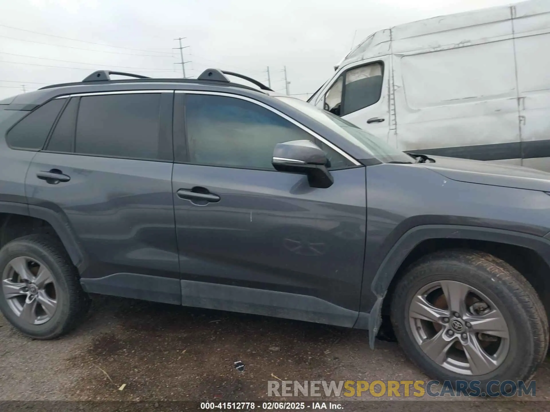 13 fotografías del automóvil dañado 2T3W1RFV0NC189235 TOYOTA RAV4 2022
