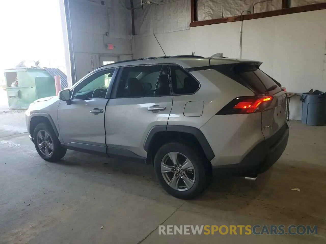 2 fotografías del automóvil dañado 2T3W1RFV0NW190660 TOYOTA RAV4 2022
