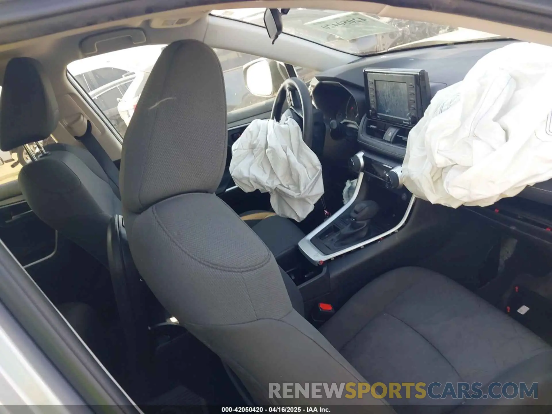 5 fotografías del automóvil dañado 2T3W1RFV2NW201982 TOYOTA RAV4 2022