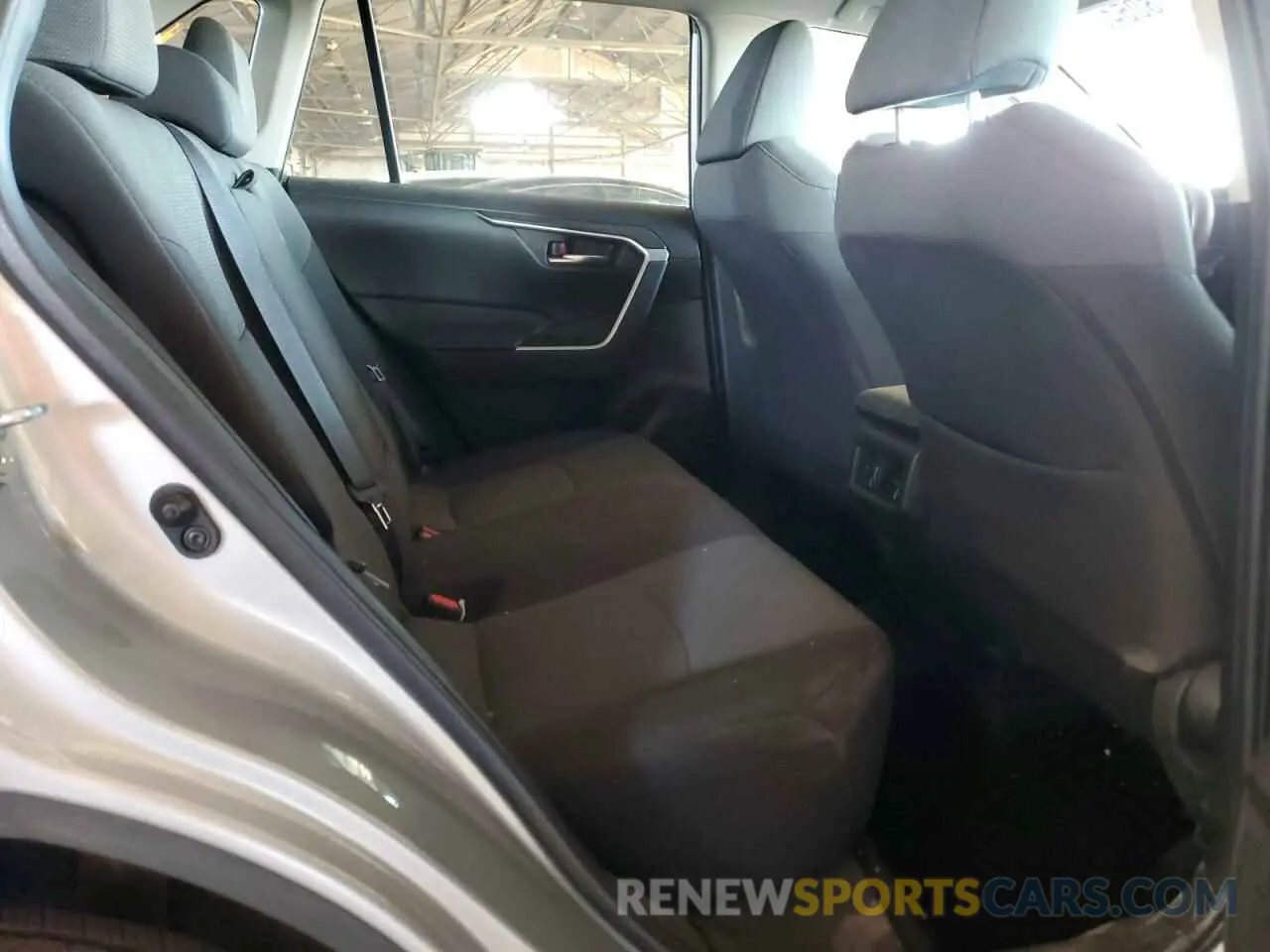 10 fotografías del automóvil dañado 2T3W1RFV3NW190409 TOYOTA RAV4 2022