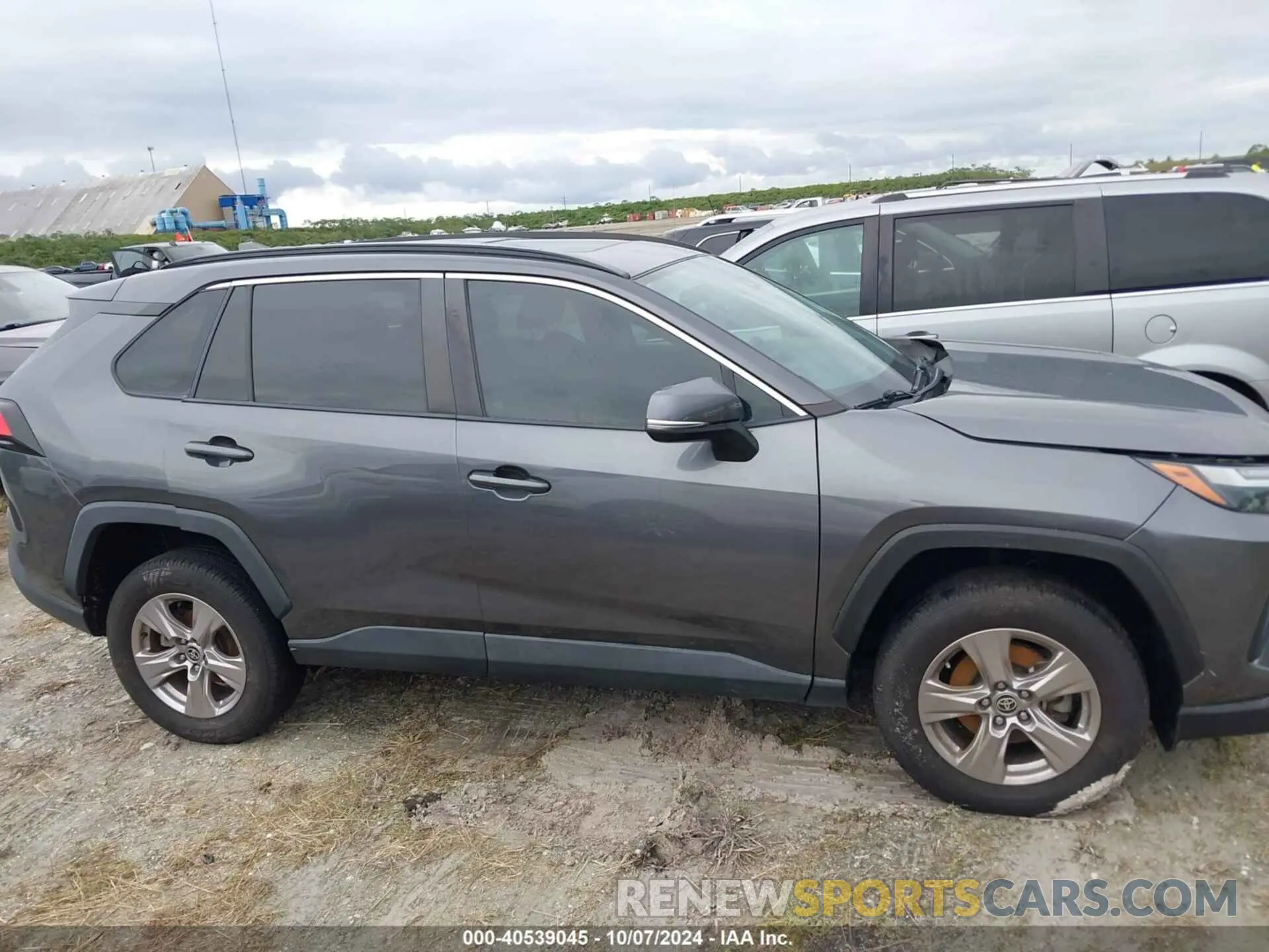 13 fotografías del automóvil dañado 2T3W1RFV4NC187276 TOYOTA RAV4 2022