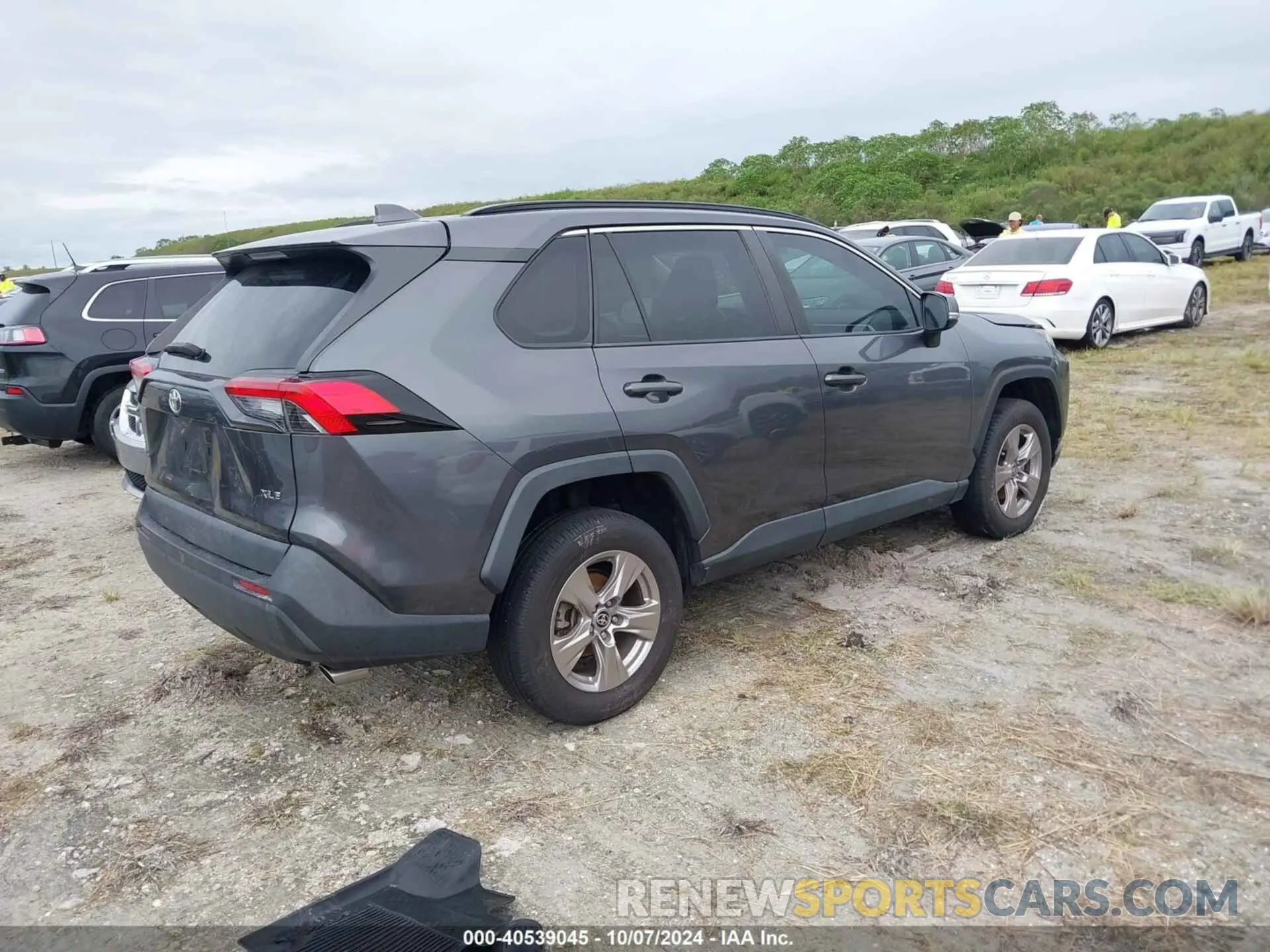 4 fotografías del automóvil dañado 2T3W1RFV4NC187276 TOYOTA RAV4 2022