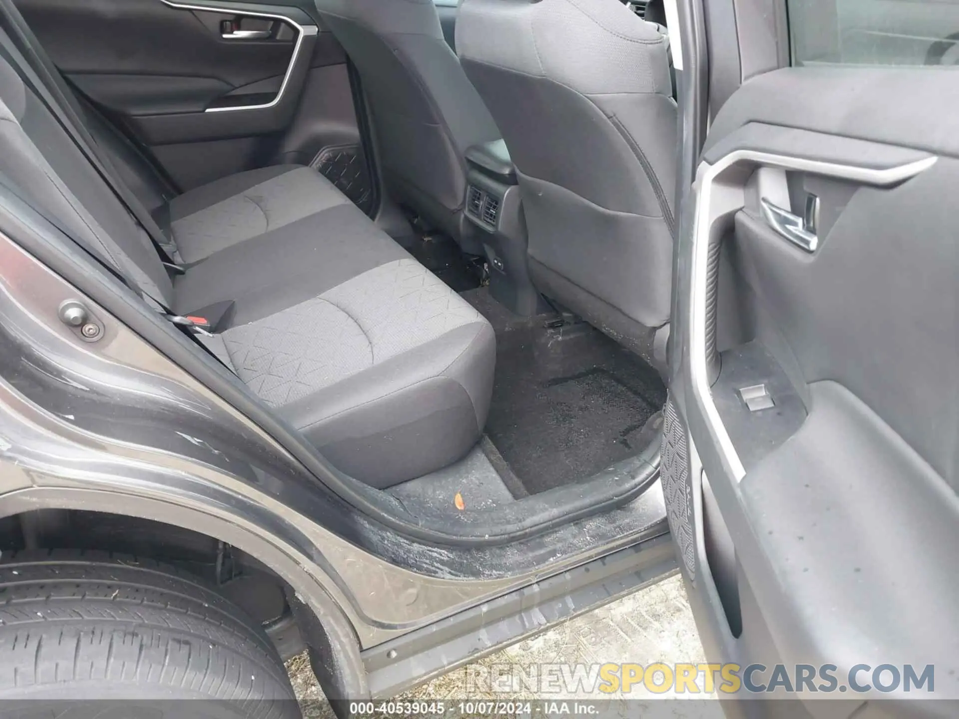 8 fotografías del automóvil dañado 2T3W1RFV4NC187276 TOYOTA RAV4 2022