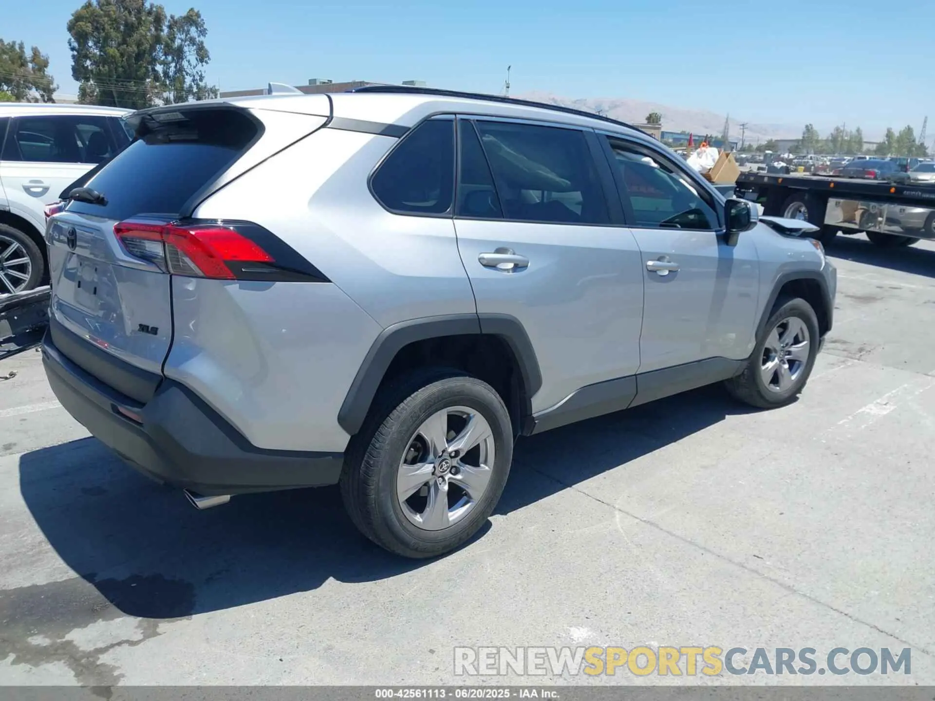 4 fotografías del automóvil dañado 2T3W1RFV5NC213609 TOYOTA RAV4 2022