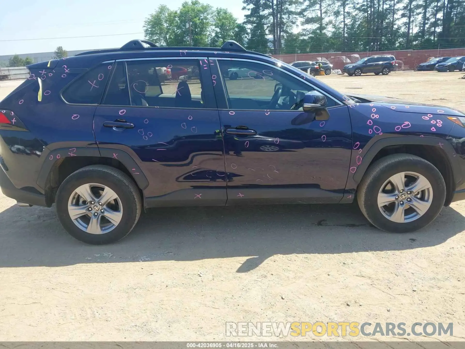 13 fotografías del automóvil dañado 2T3W1RFV5NW218663 TOYOTA RAV4 2022