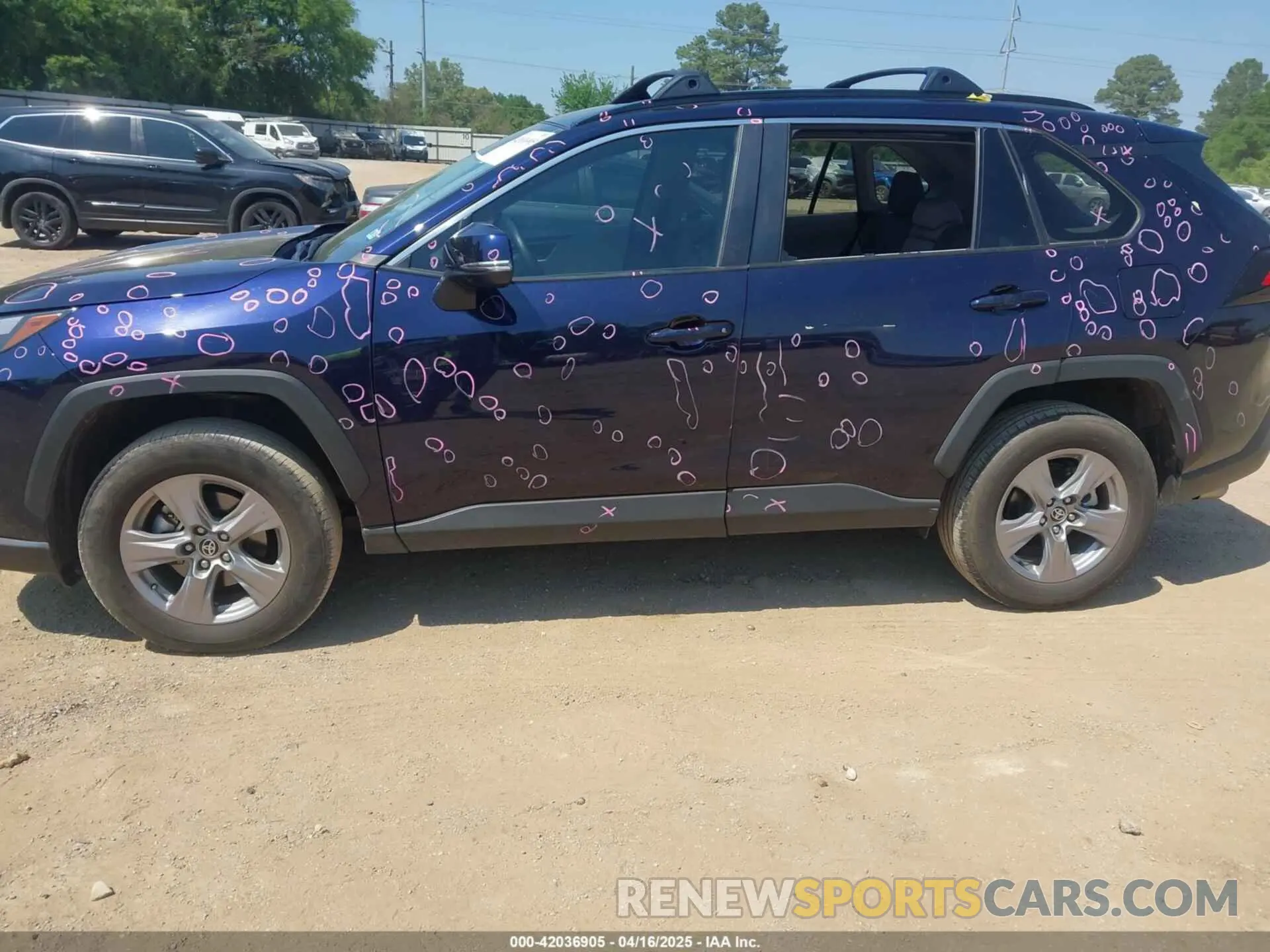 14 fotografías del automóvil dañado 2T3W1RFV5NW218663 TOYOTA RAV4 2022