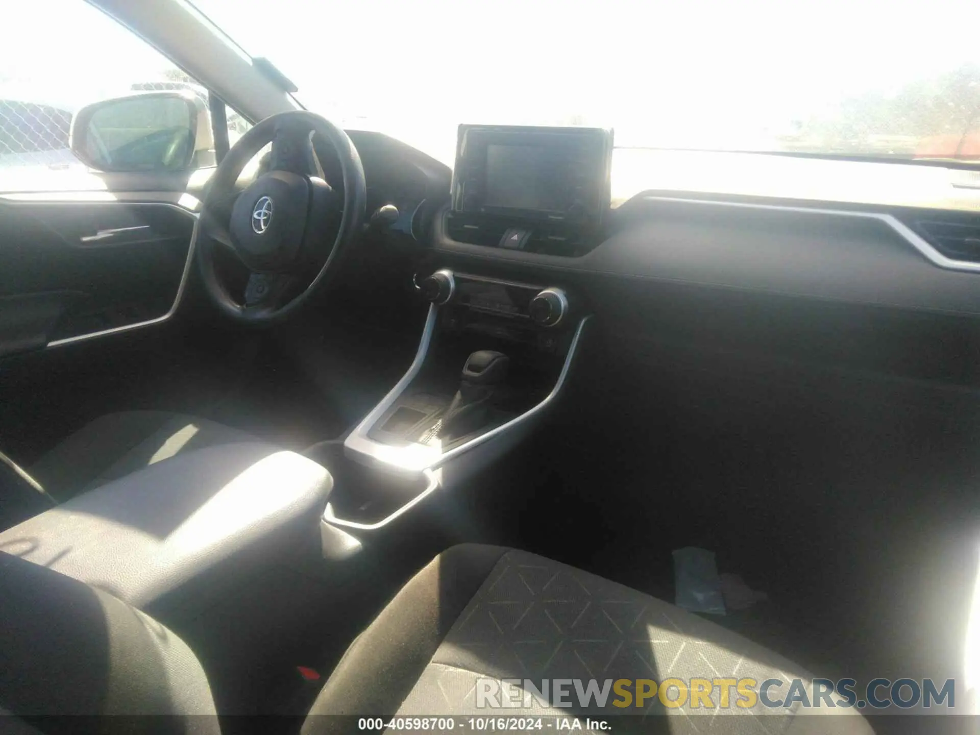 5 fotografías del automóvil dañado 2T3W1RFV6NW188170 TOYOTA RAV4 2022