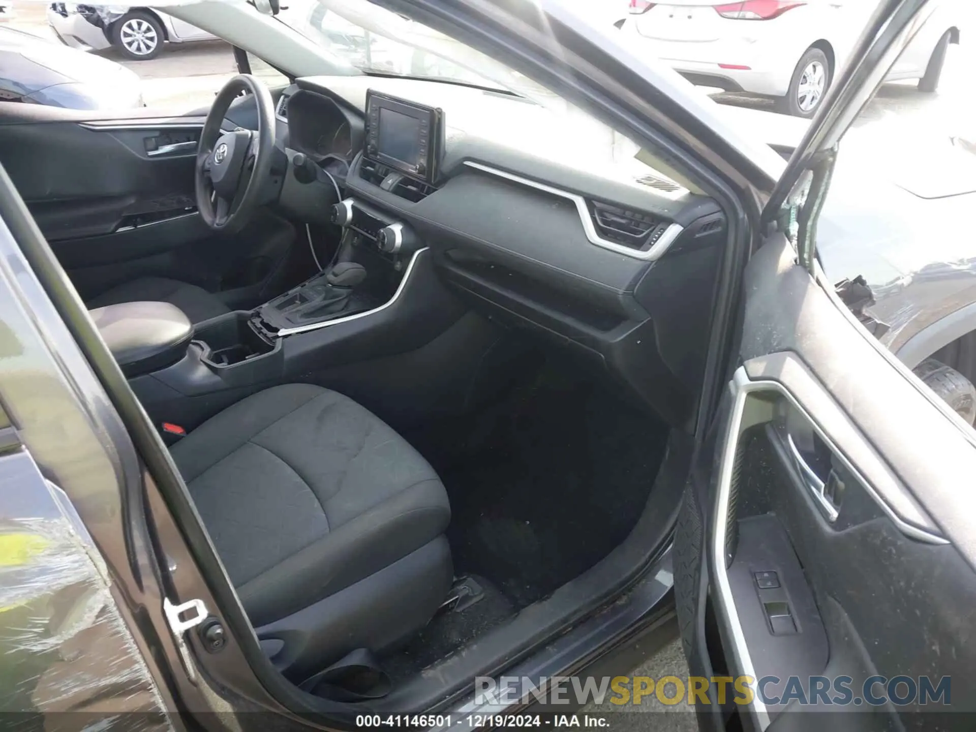 5 fotografías del automóvil dañado 2T3W1RFV7NC183478 TOYOTA RAV4 2022
