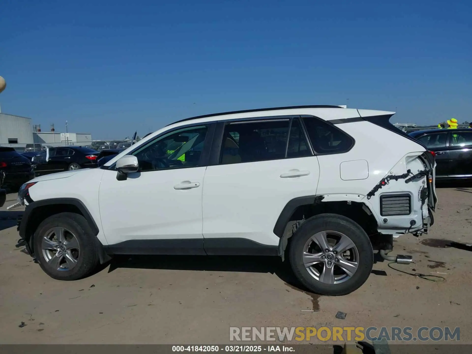 15 fotografías del automóvil dañado 2T3W1RFV7NC195971 TOYOTA RAV4 2022