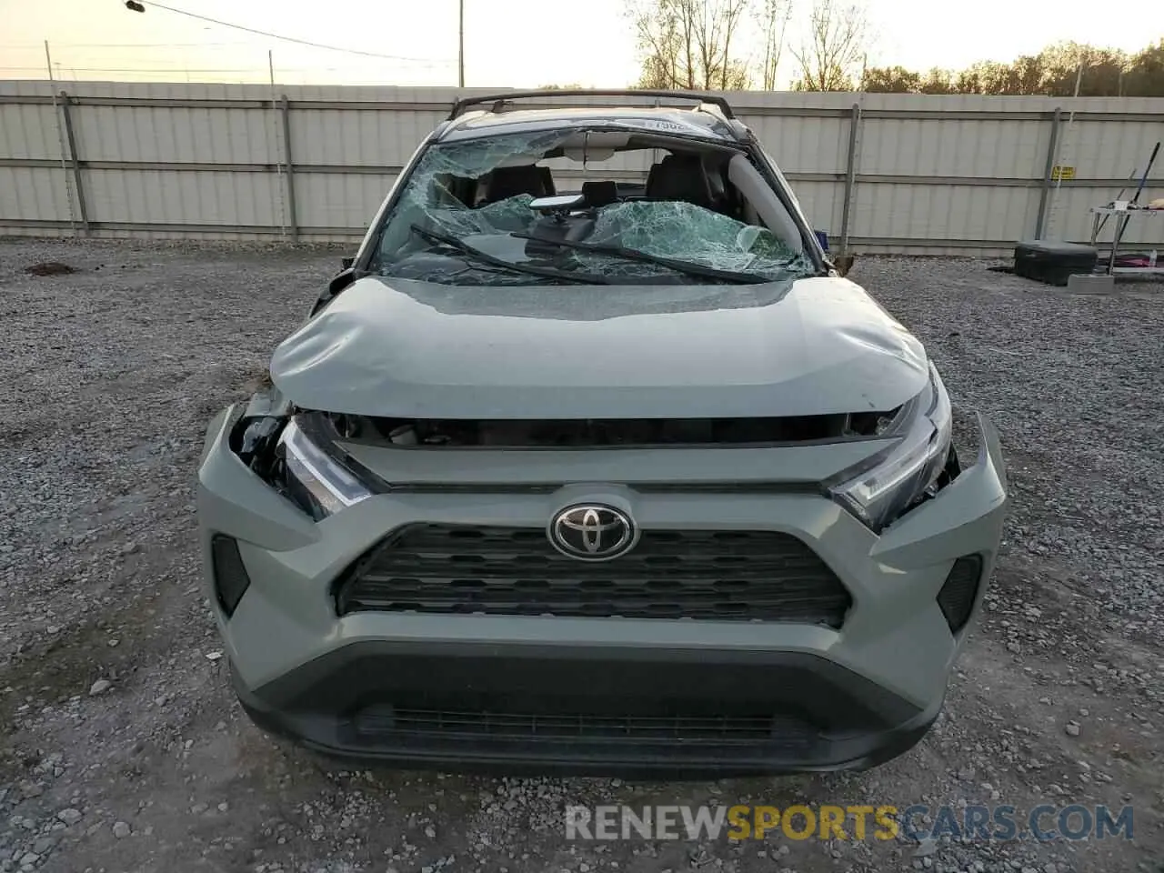 5 fotografías del automóvil dañado 2T3W1RFV8NW185920 TOYOTA RAV4 2022