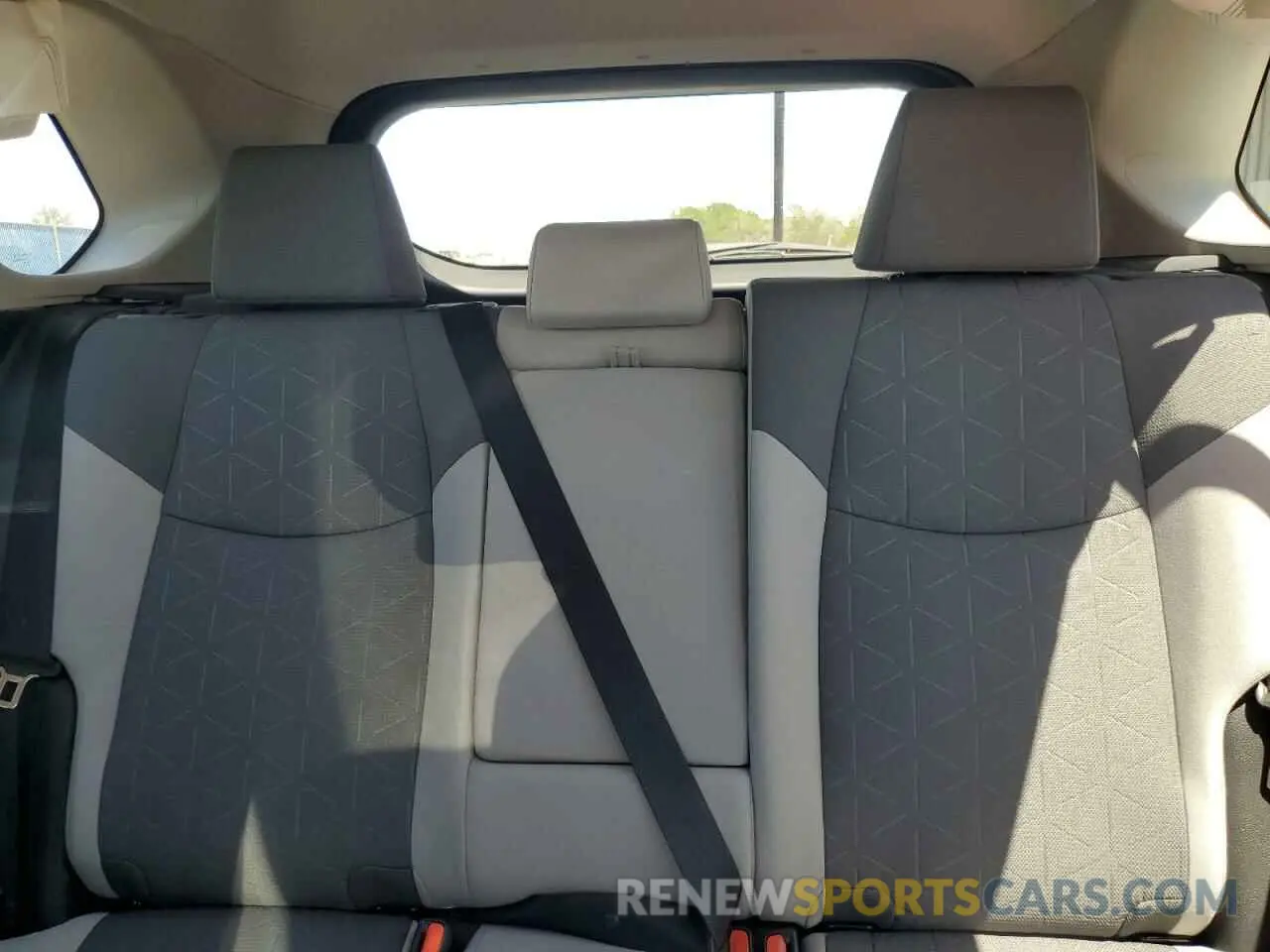 10 fotografías del automóvil dañado 2T3W1RFV8NW208600 TOYOTA RAV4 2022