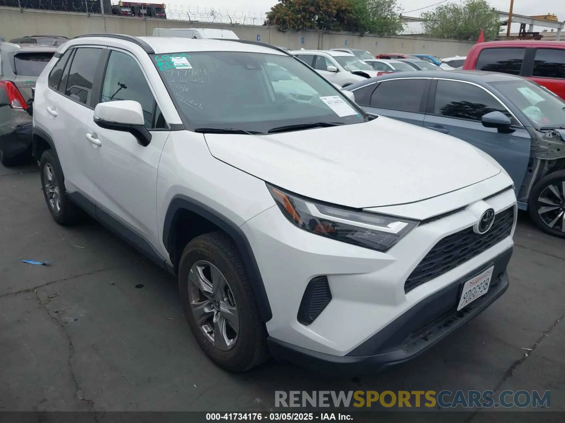 1 fotografías del automóvil dañado 2T3W1RFV8NW225543 TOYOTA RAV4 2022