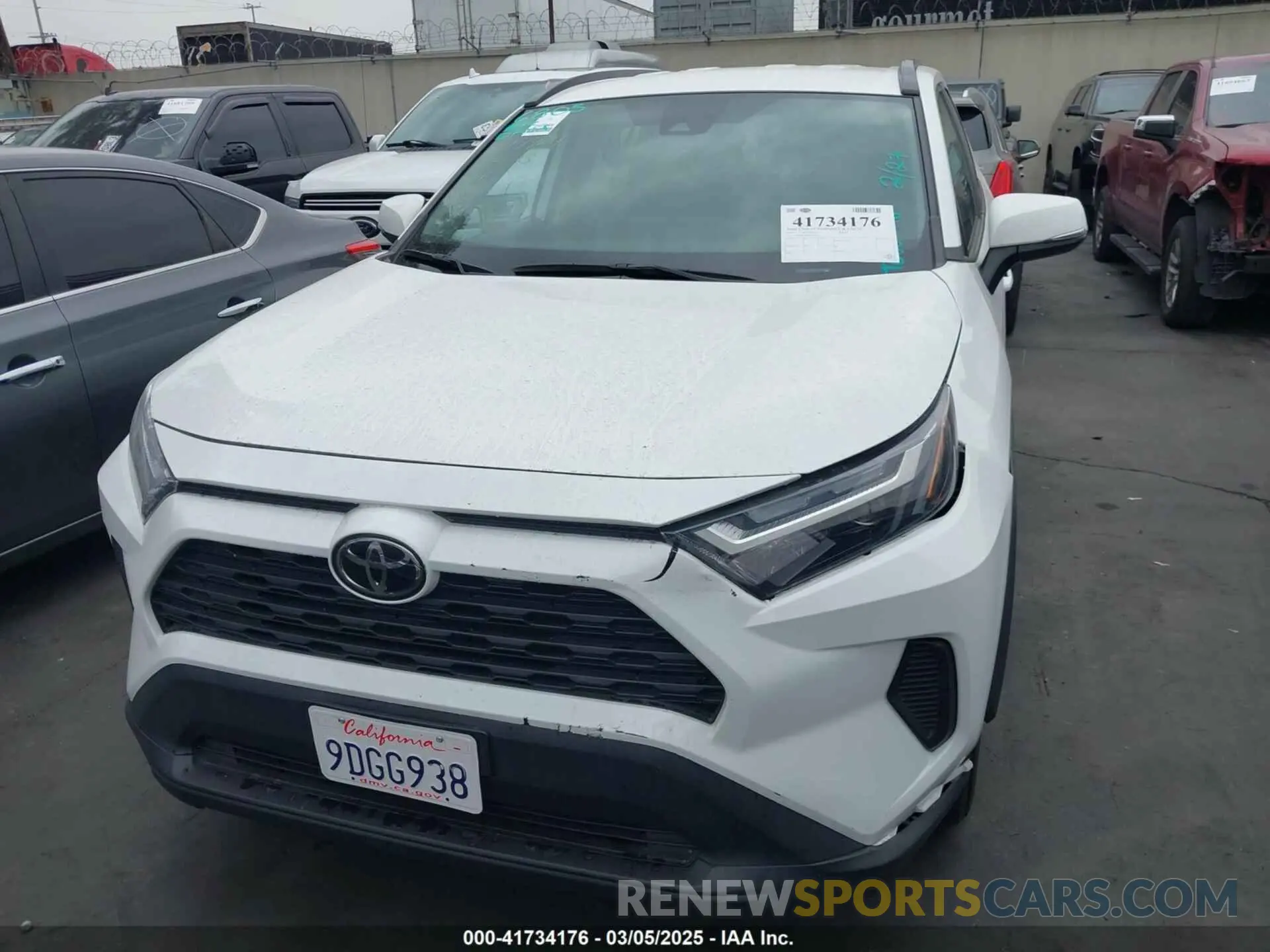 13 fotografías del automóvil dañado 2T3W1RFV8NW225543 TOYOTA RAV4 2022