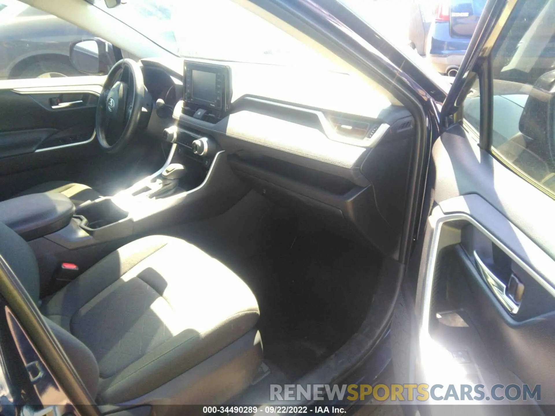 5 fotografías del automóvil dañado 2T3W1RFV9NW193203 TOYOTA RAV4 2022