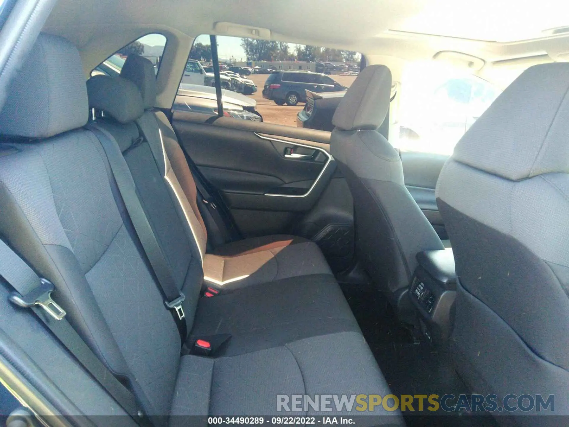 8 fotografías del automóvil dañado 2T3W1RFV9NW193203 TOYOTA RAV4 2022