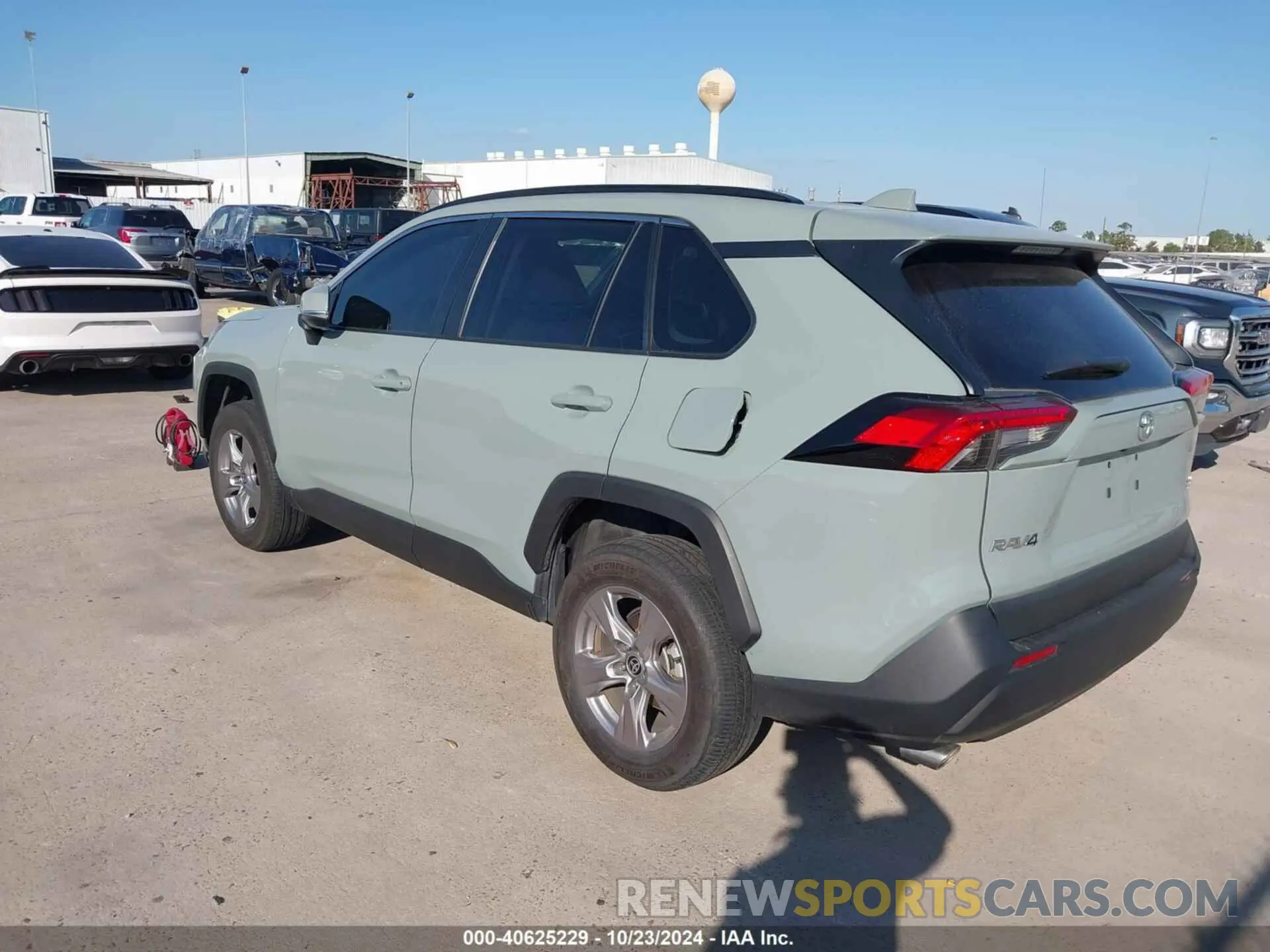 3 fotografías del automóvil dañado 2T3W1RFV9NW227060 TOYOTA RAV4 2022