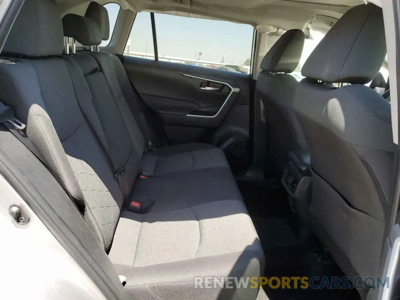 11 fotografías del automóvil dañado 2T3W1RFVXNC202590 TOYOTA RAV4 2022
