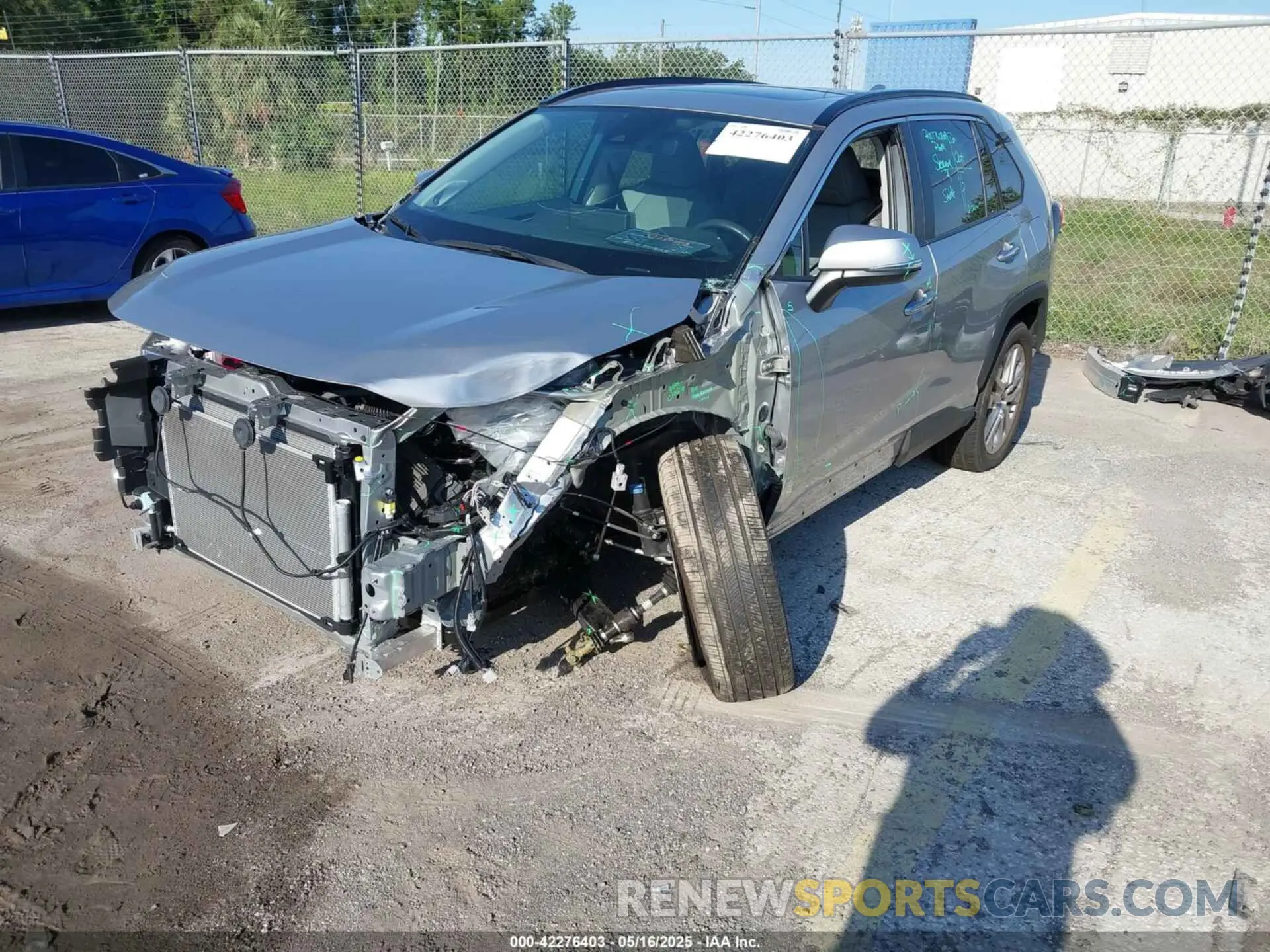 2 fotografías del automóvil dañado 2T3Y1RFV9NC190179 TOYOTA RAV4 2022