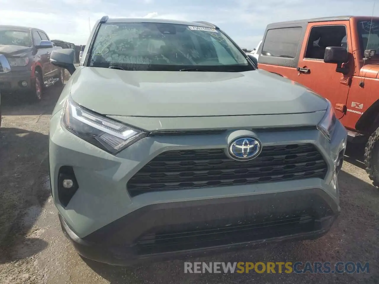 5 fotografías del automóvil dañado 4T3B6RFV0NU091367 TOYOTA RAV4 2022