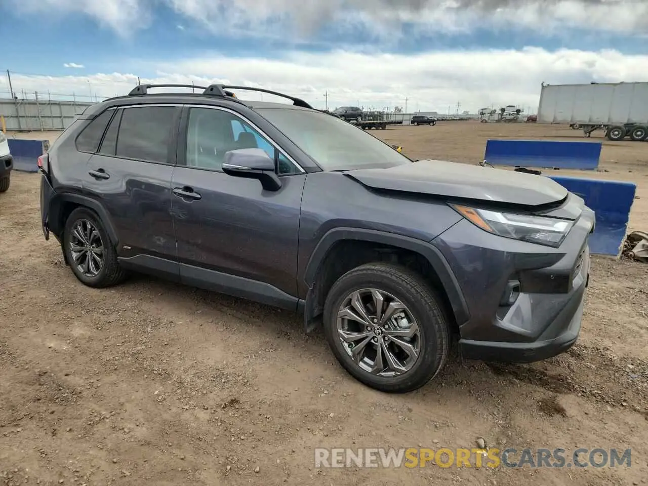 4 fotografías del automóvil dañado 4T3B6RFV1NU087733 TOYOTA RAV4 2022