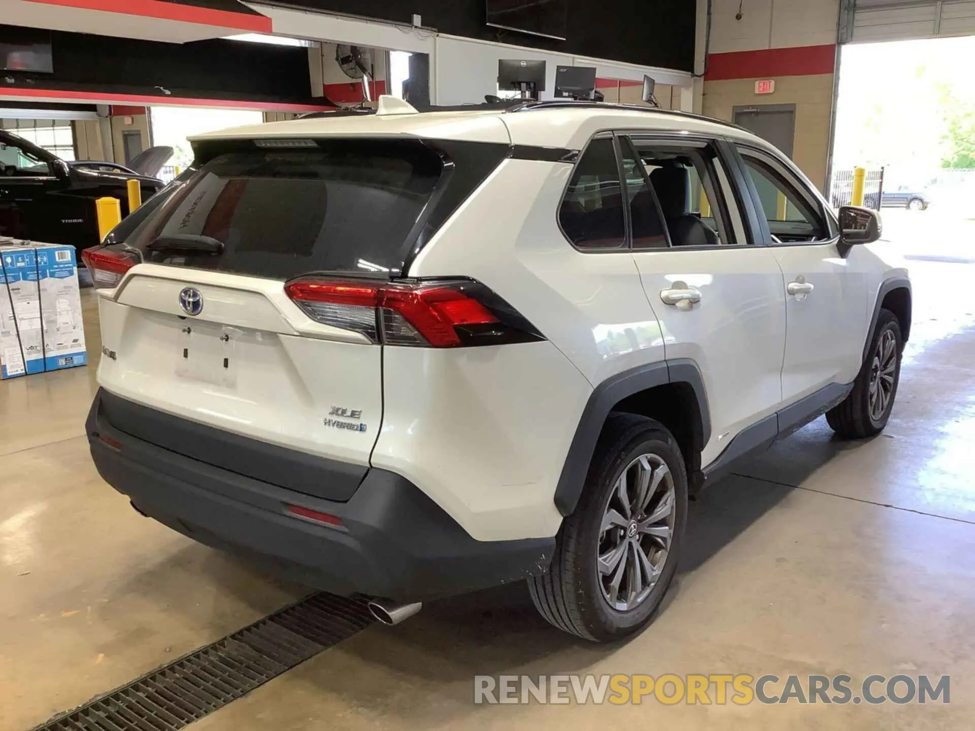 5 fotografías del automóvil dañado 4T3B6RFV5NU072118 TOYOTA RAV4 2022