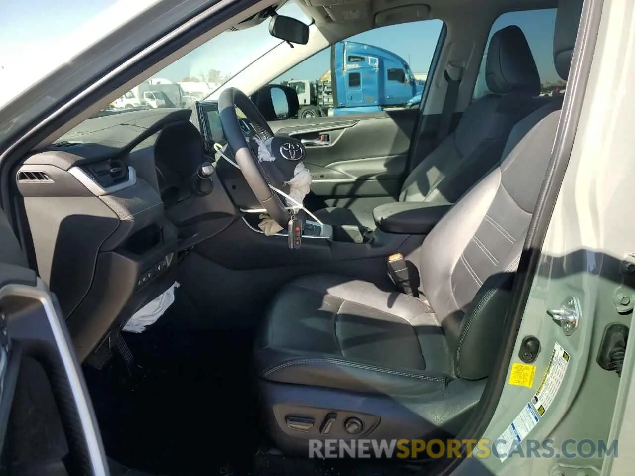 7 fotografías del automóvil dañado 4T3B6RFV8NU102695 TOYOTA RAV4 2022