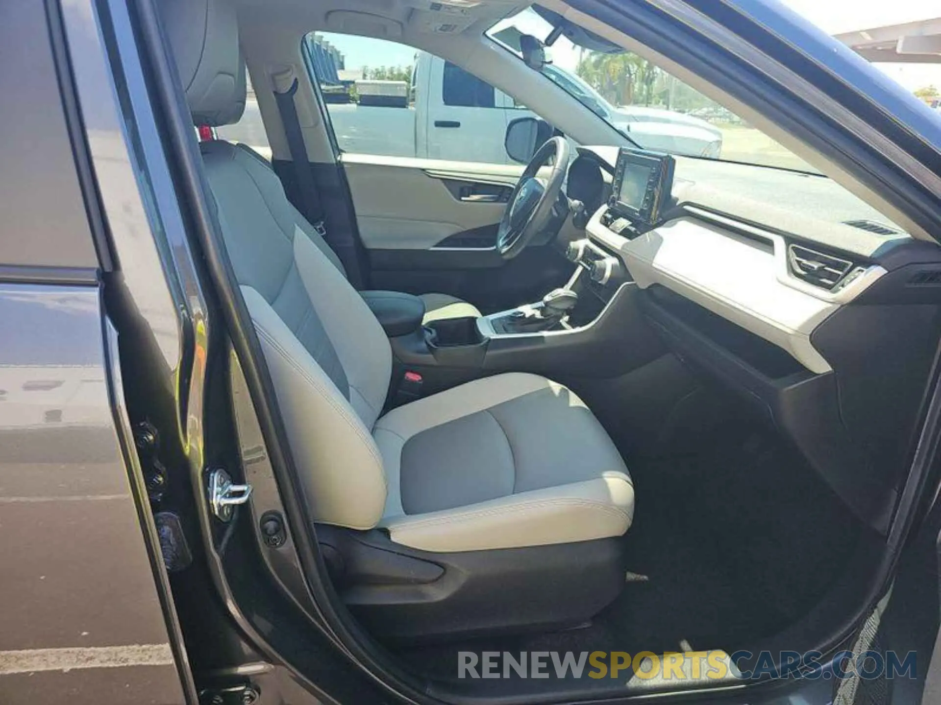 11 fotografías del automóvil dañado 4T3B6RFVXNU076522 TOYOTA RAV4 2022