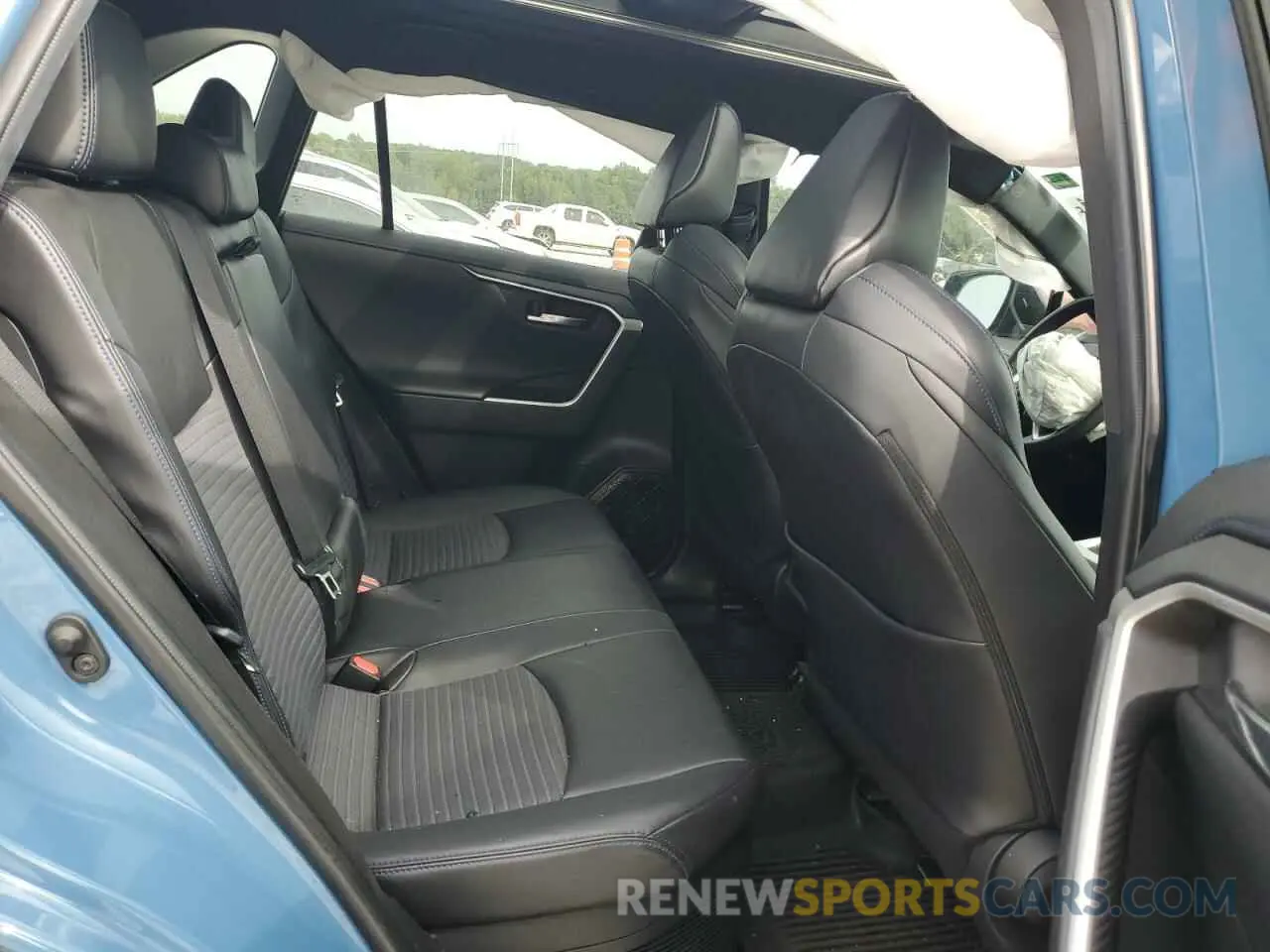 11 fotografías del automóvil dañado 4T3E6RFV8NU084048 TOYOTA RAV4 2022