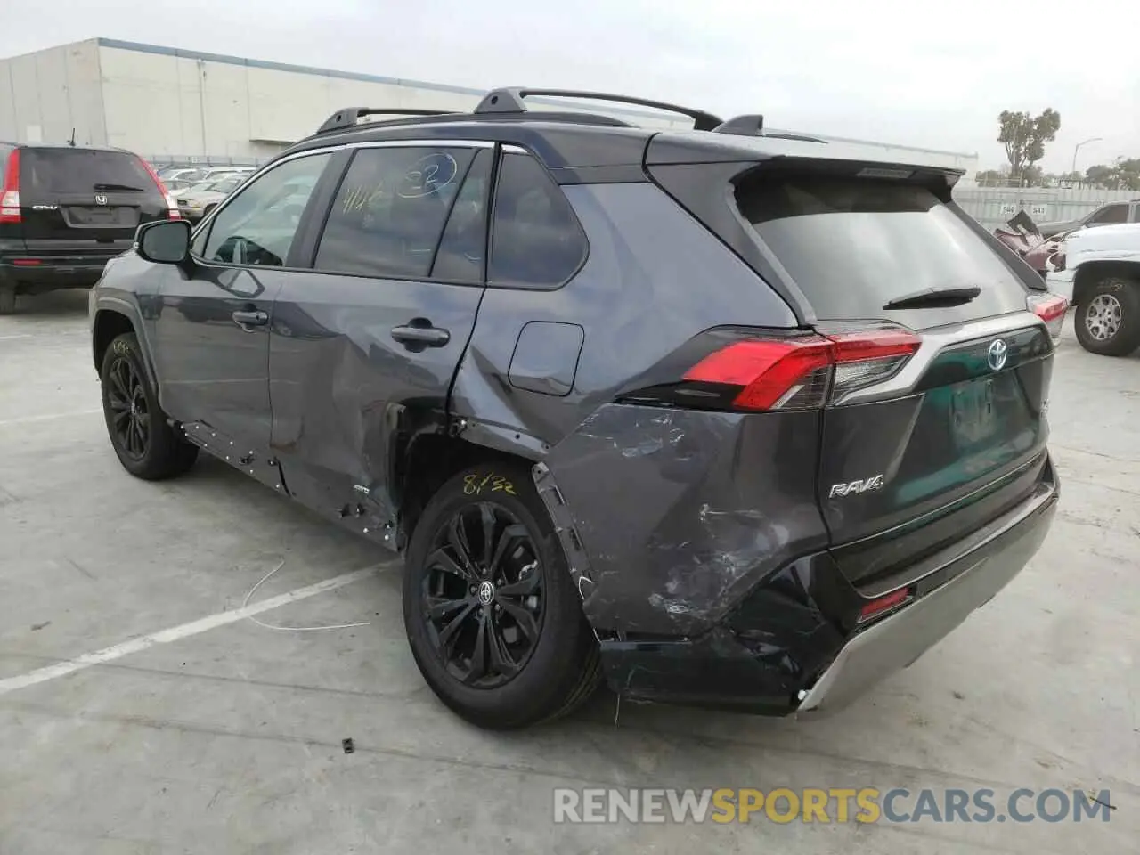 3 fotografías del automóvil dañado 4T3E6RFV9NU068280 TOYOTA RAV4 2022