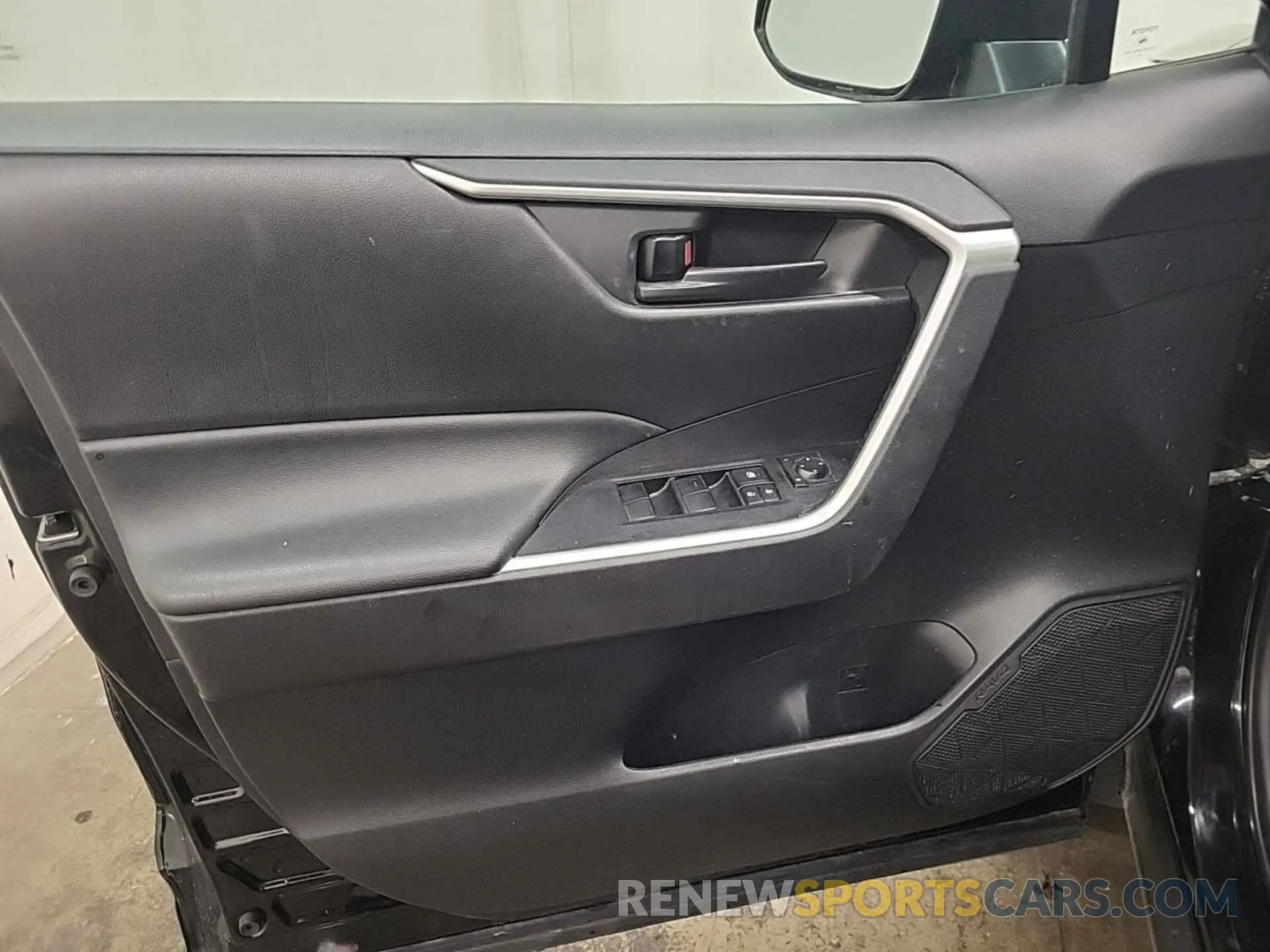 12 fotografías del automóvil dañado 4T3LWRFV9NU059750 TOYOTA RAV4 2022