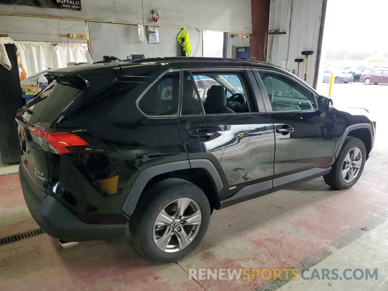 3 fotografías del automóvil dañado 4T3RWRFV3NU065148 TOYOTA RAV4 2022