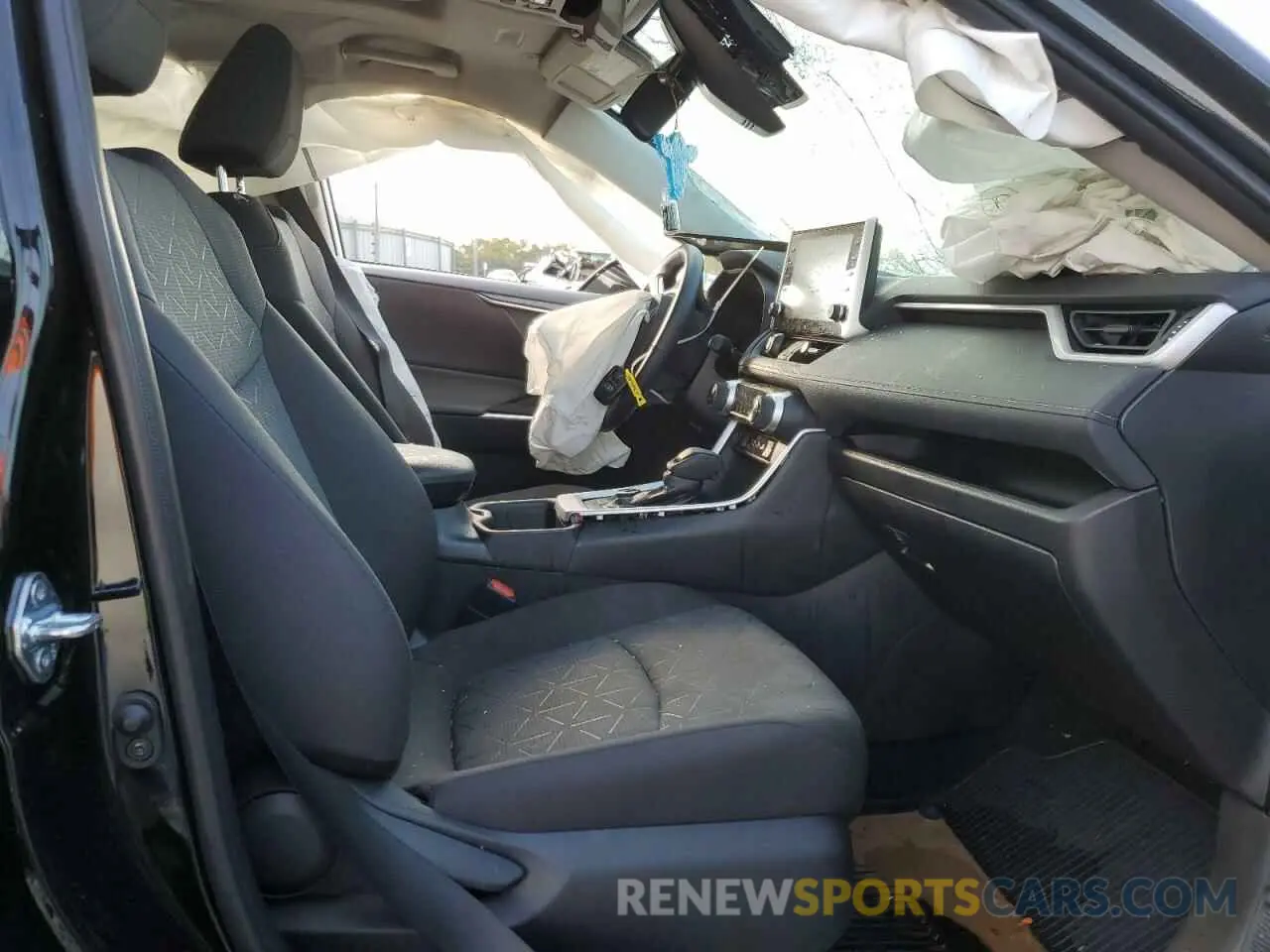 5 fotografías del automóvil dañado 4T3RWRFV7NU063015 TOYOTA RAV4 2022