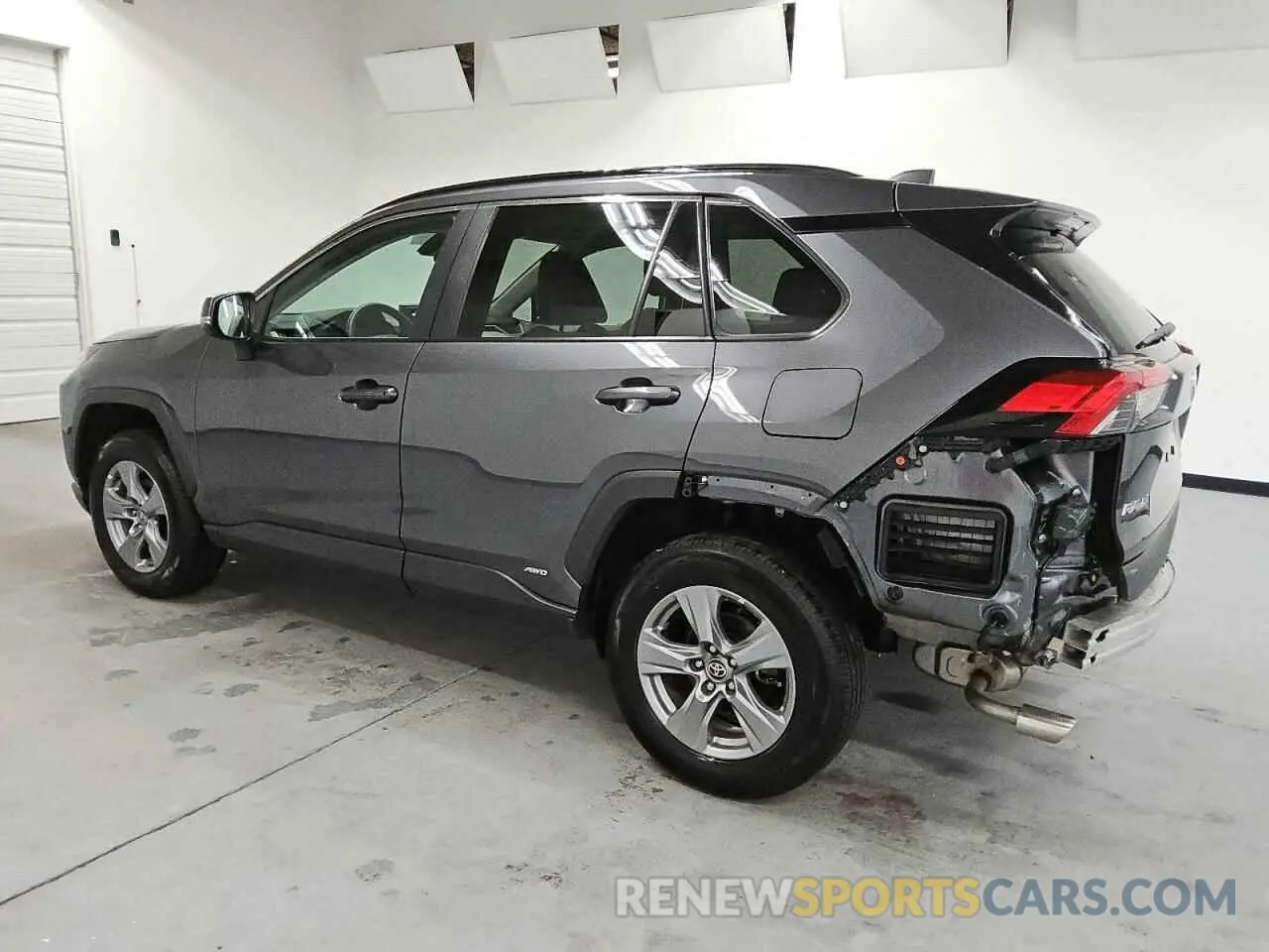 2 fotografías del automóvil dañado 4T3RWRFV8NU060379 TOYOTA RAV4 2022
