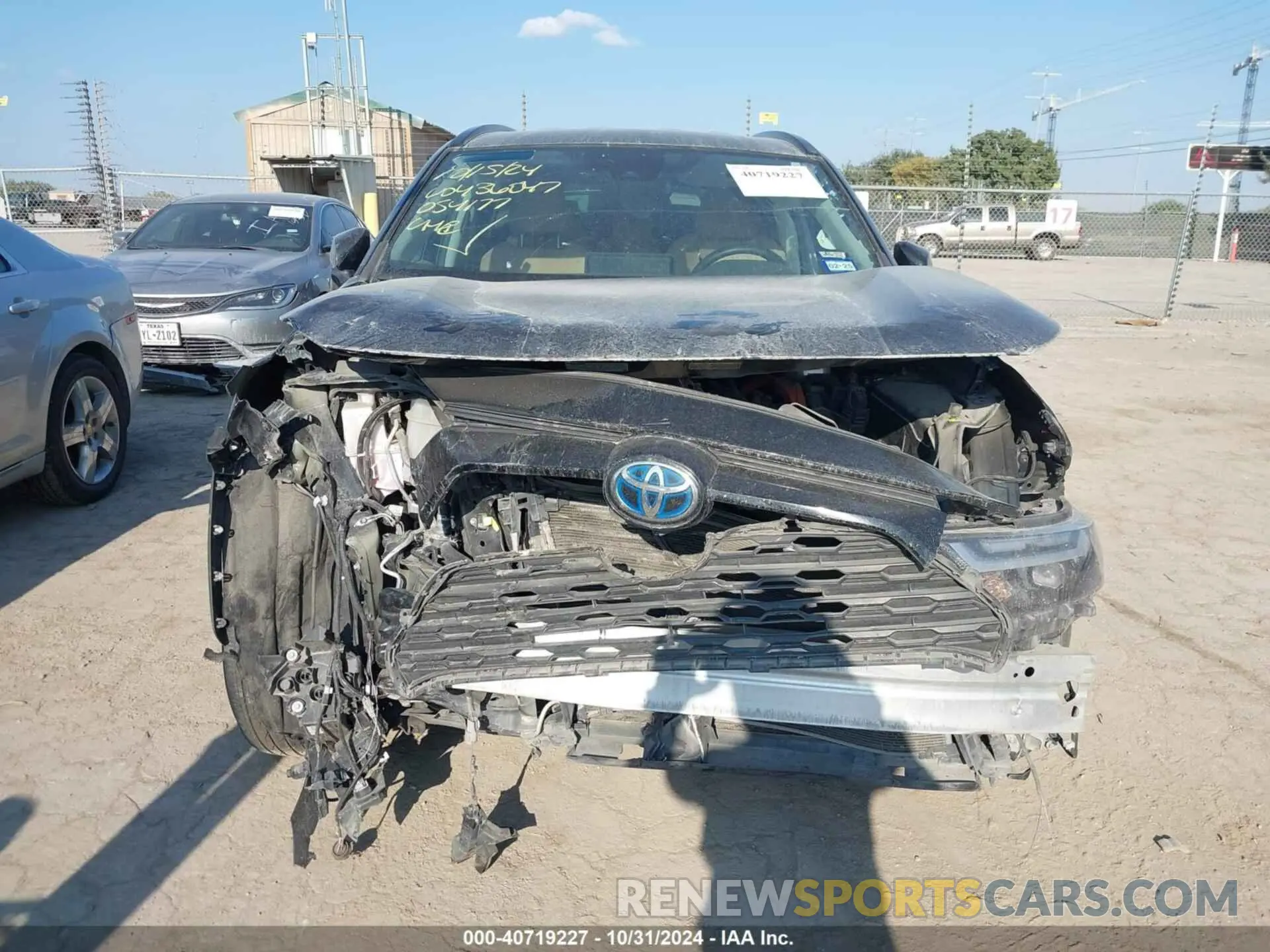 13 fotografías del automóvil dañado 4T3RWRFVXNU054177 TOYOTA RAV4 2022