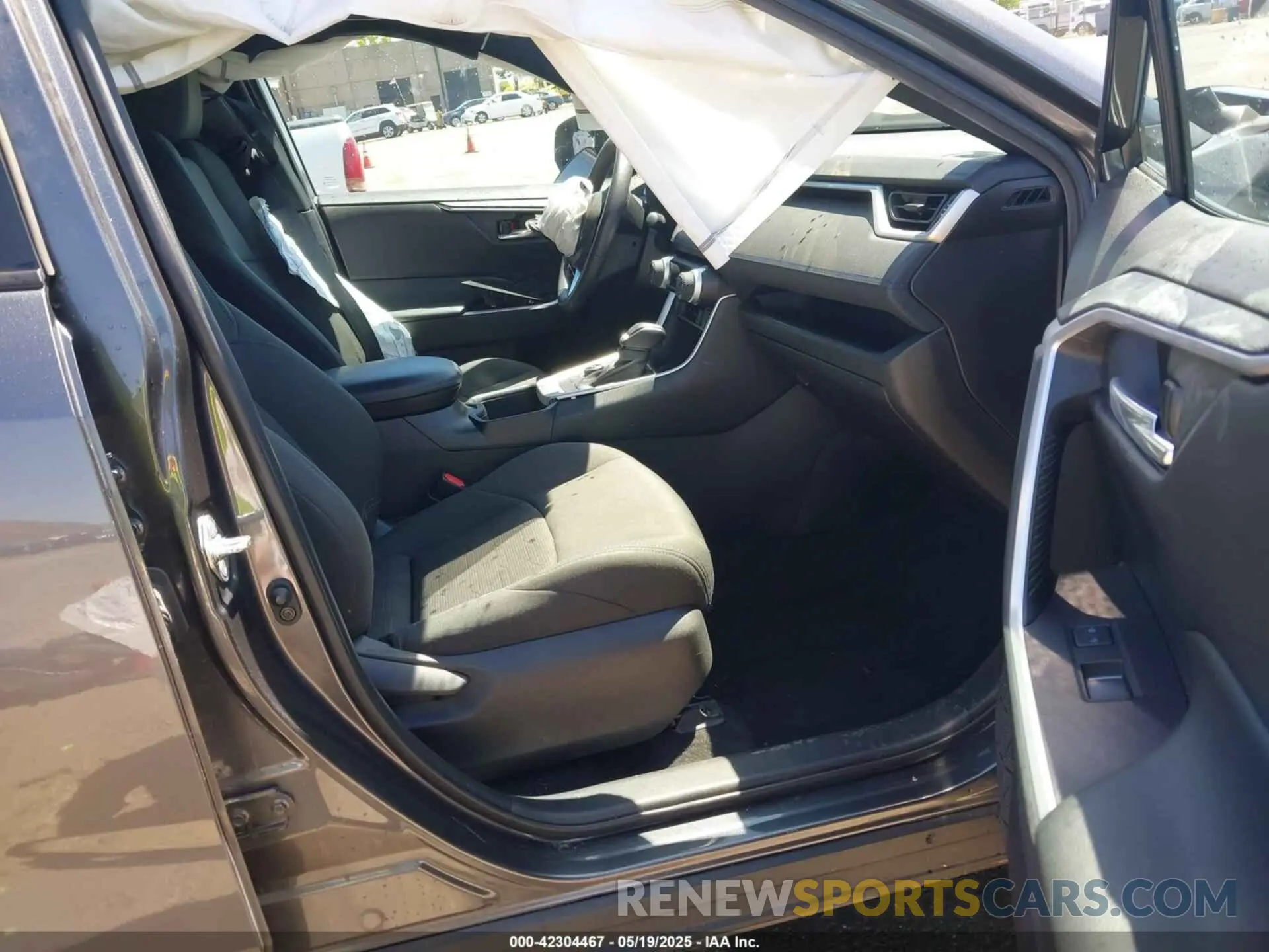 5 fotografías del automóvil dañado 4T3T6RFV1NU068121 TOYOTA RAV4 2022
