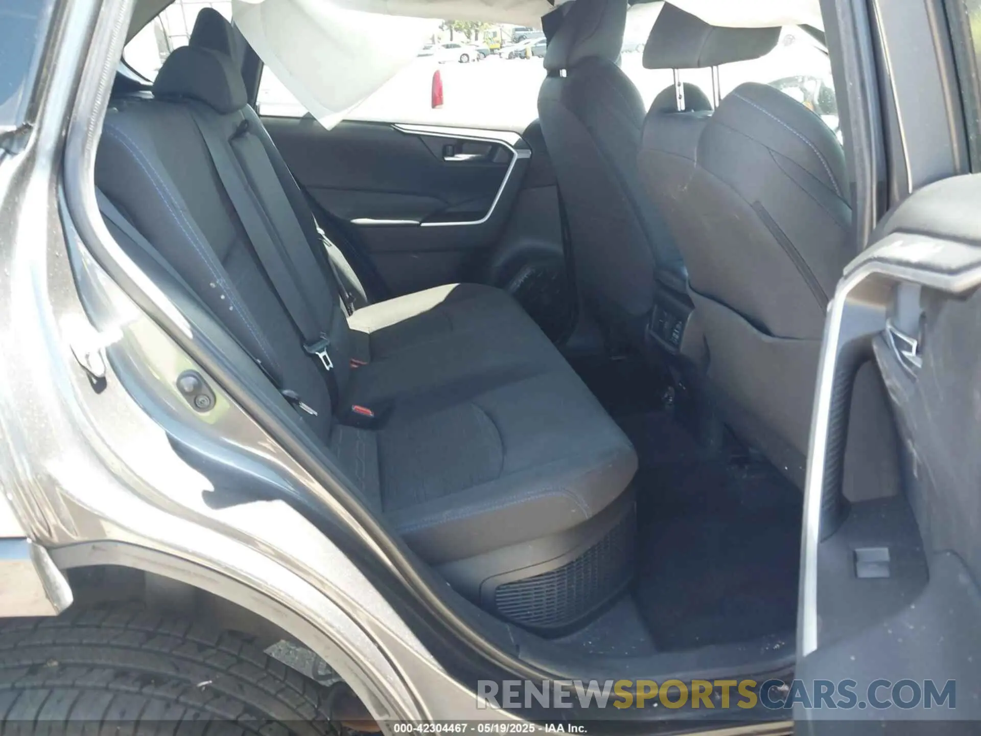 8 fotografías del automóvil dañado 4T3T6RFV1NU068121 TOYOTA RAV4 2022