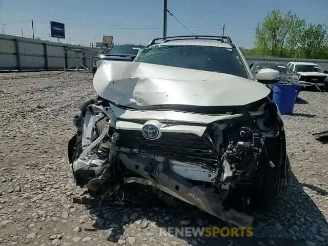 11 fotografías del automóvil dañado 4T3T6RFV8NU064843 TOYOTA RAV4 2022
