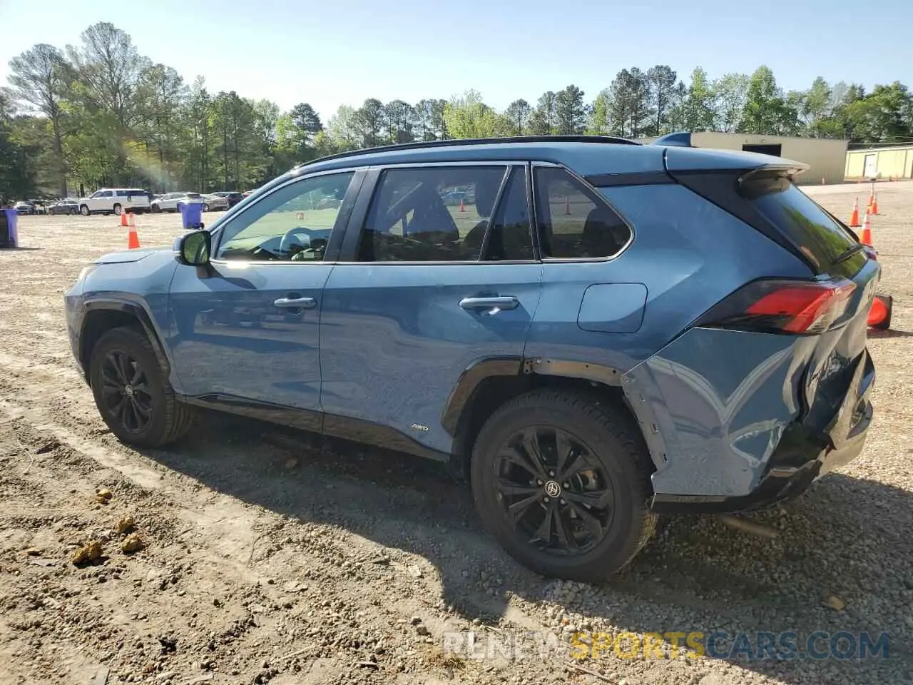 2 fotografías del automóvil dañado JTM16RFV0ND047684 TOYOTA RAV4 2022