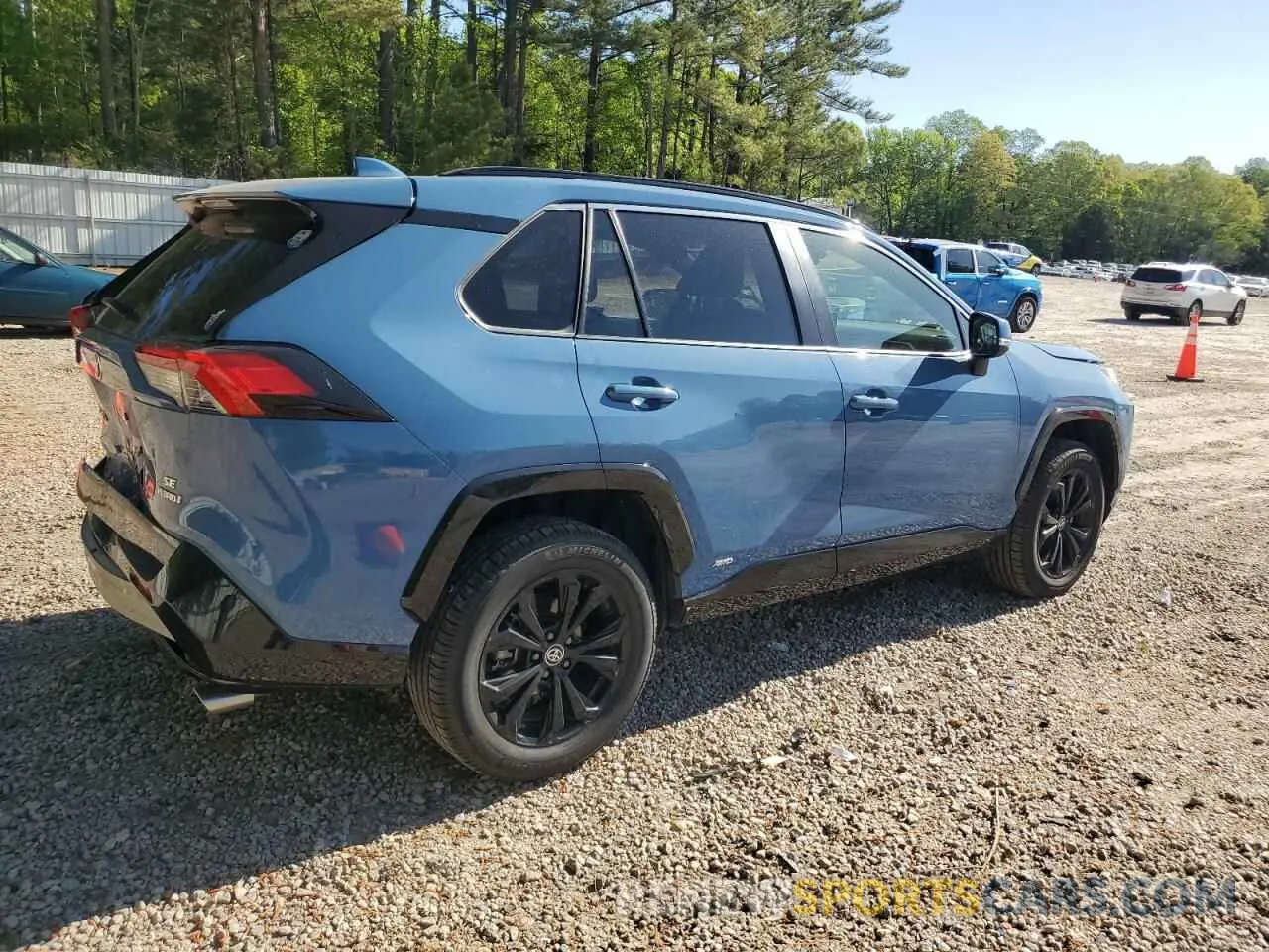 3 fotografías del automóvil dañado JTM16RFV0ND047684 TOYOTA RAV4 2022