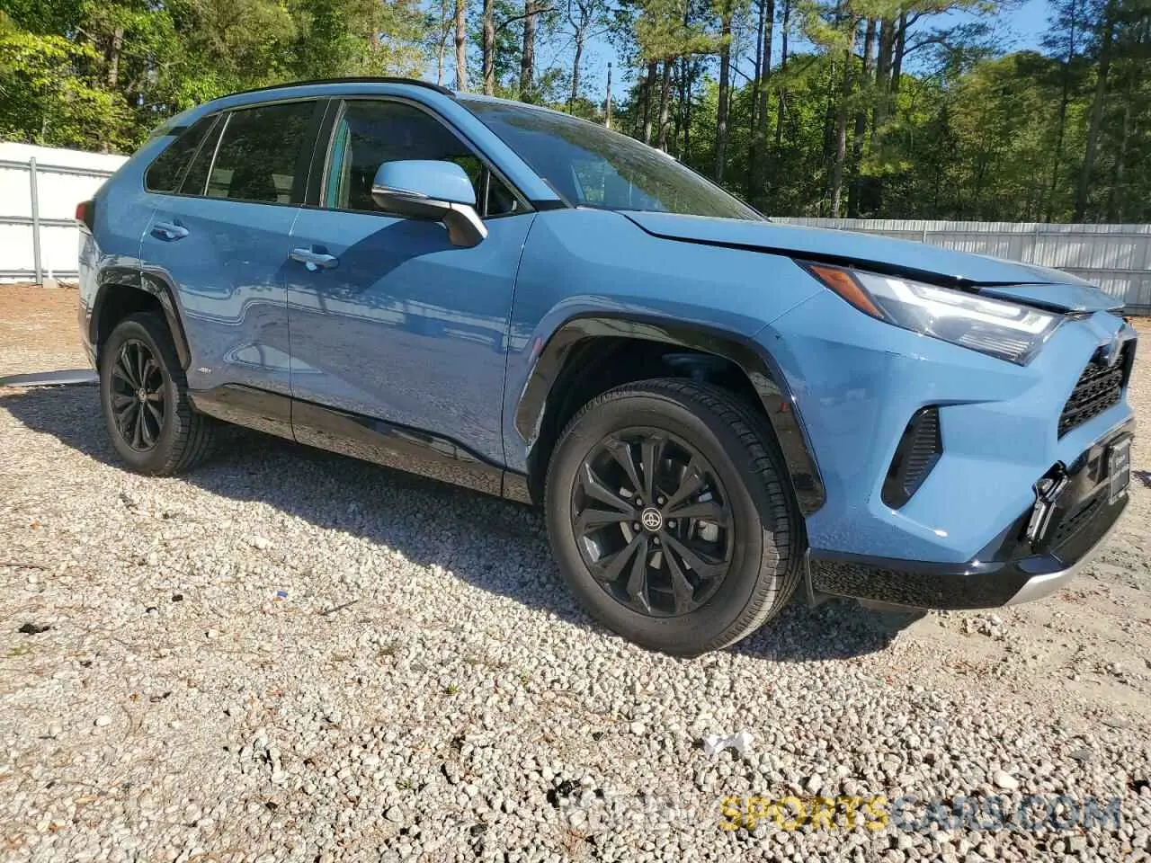 4 fotografías del automóvil dañado JTM16RFV0ND047684 TOYOTA RAV4 2022
