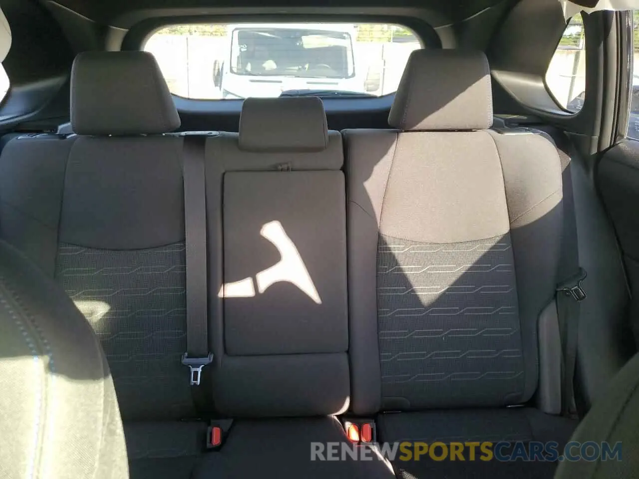 10 fotografías del automóvil dañado JTM16RFV9ND066878 TOYOTA RAV4 2022