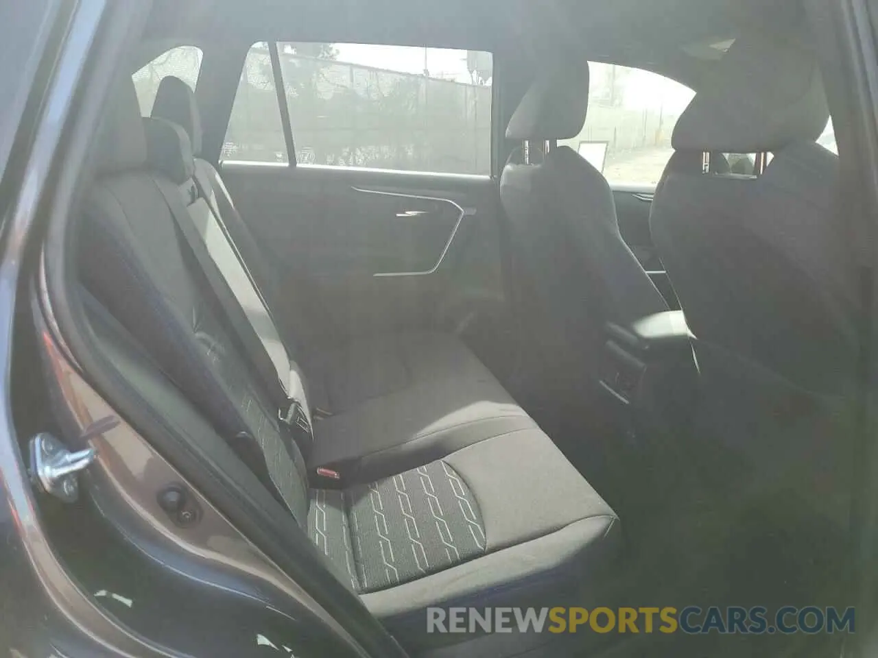 11 fotografías del automóvil dañado JTM16RFVXND047529 TOYOTA RAV4 2022