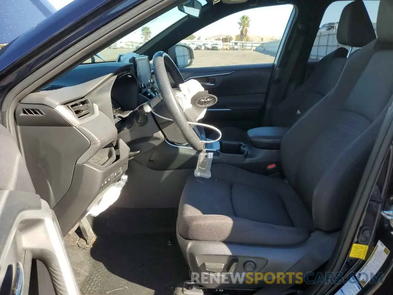 7 fotografías del automóvil dañado JTMAB3FV8ND090856 TOYOTA RAV4 2022