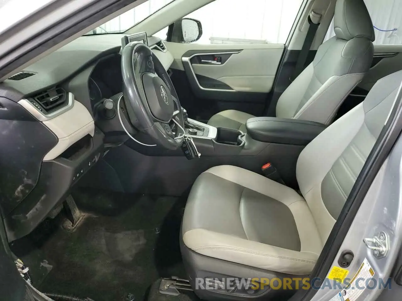 7 fotografías del automóvil dañado JTMB6RFV0ND052324 TOYOTA RAV4 2022