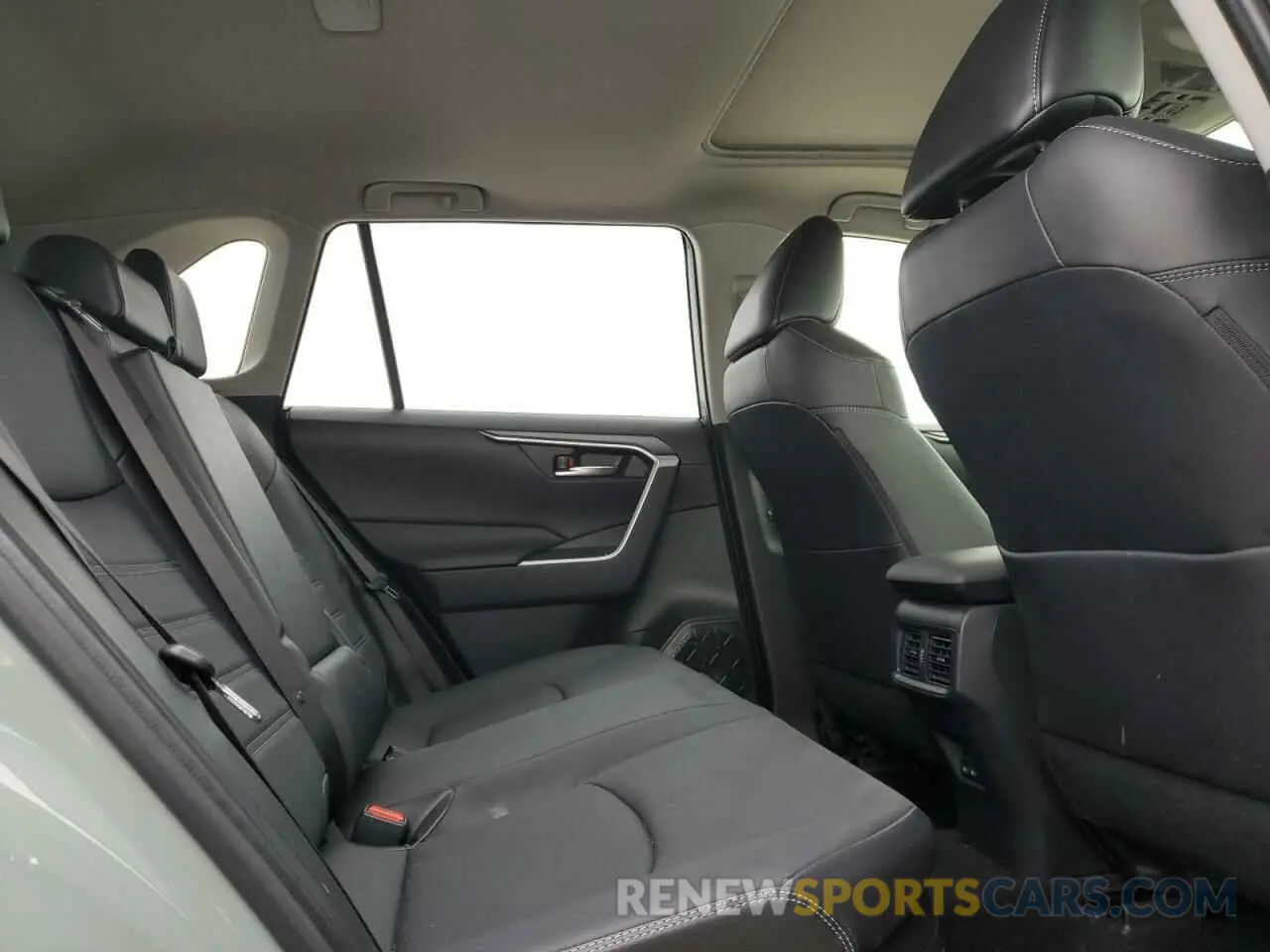 11 fotografías del automóvil dañado JTMB6RFV0ND078390 TOYOTA RAV4 2022