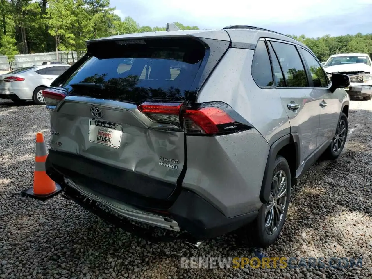 4 fotografías del automóvil dañado JTMD6RFV2ND057145 TOYOTA RAV4 2022